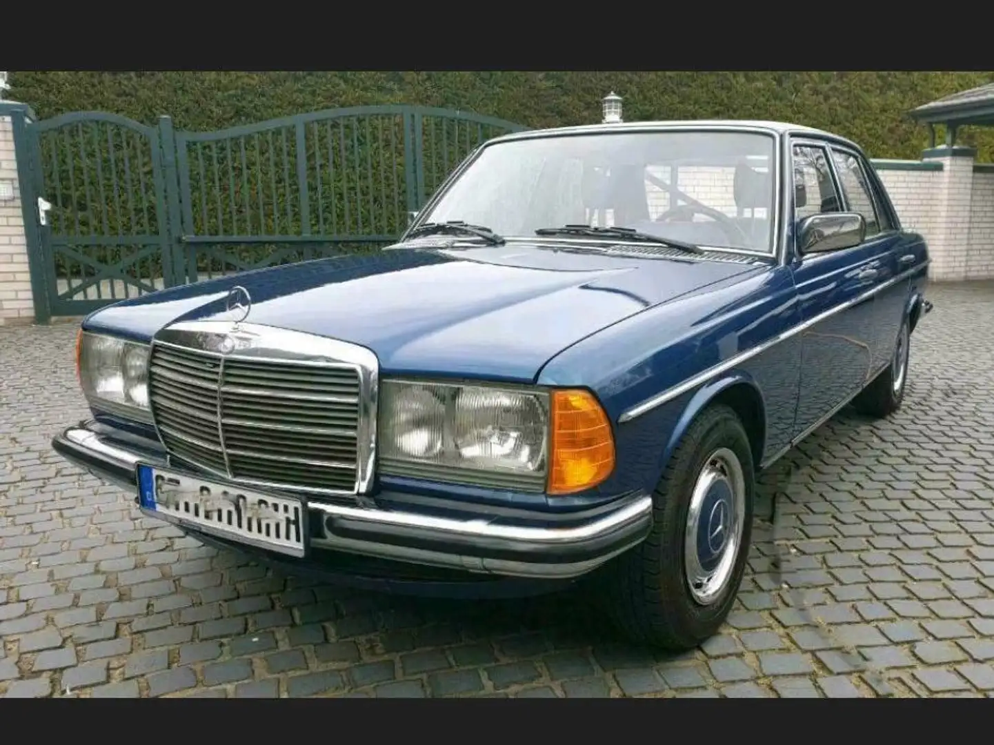 Mercedes-Benz 280 W123 280E Serie 0,5 Bleu - 1