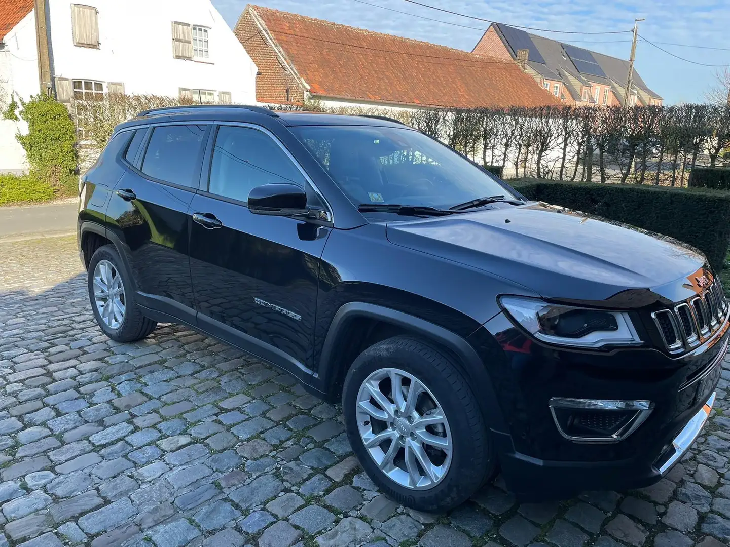 Jeep Compass 1.3 150 DDCT Limited Edition with Panoramic Roof Noir - 1