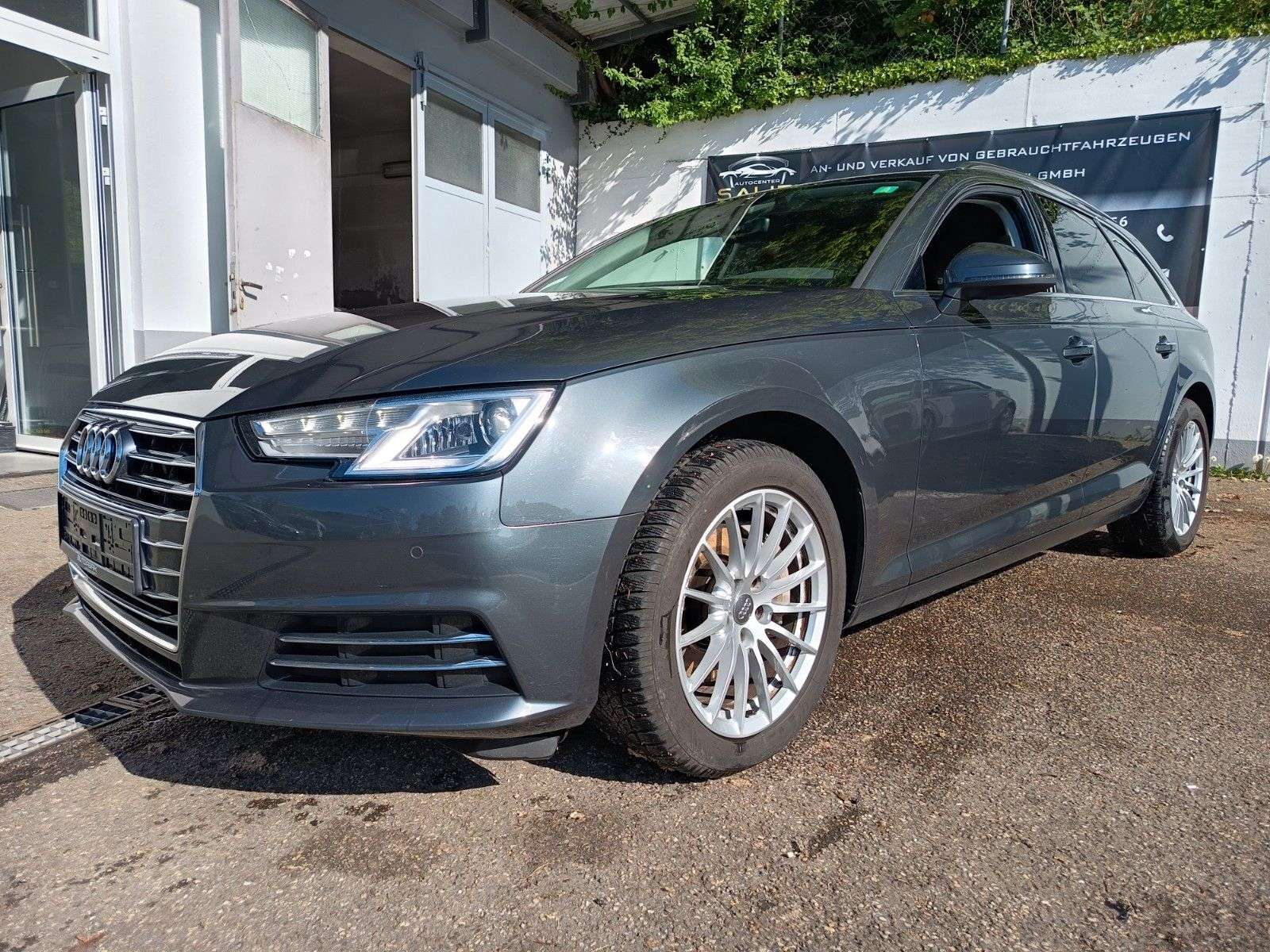 Second hand Audi A4 2.0