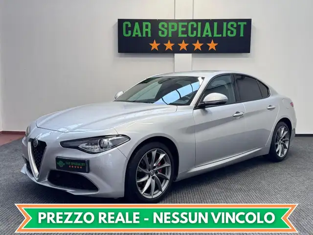 Alfa Romeo Giulia 2.2 160 CV Rosso Edizione LED|PADDLES|RETROCAMERA