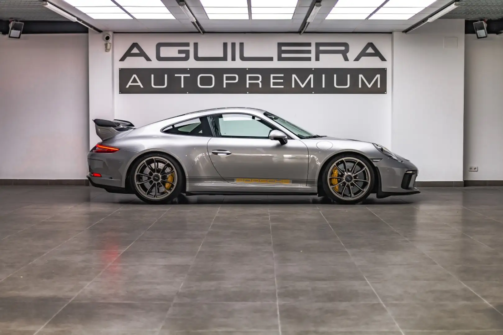 Porsche 991 GT3 Plateado - 2