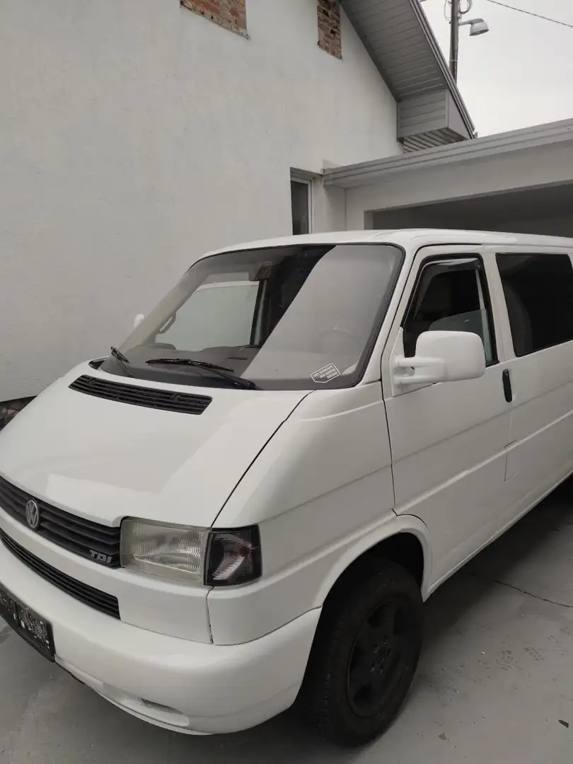 Volkswagen T4 2,5 Syncro 102 PS Weiß - 1