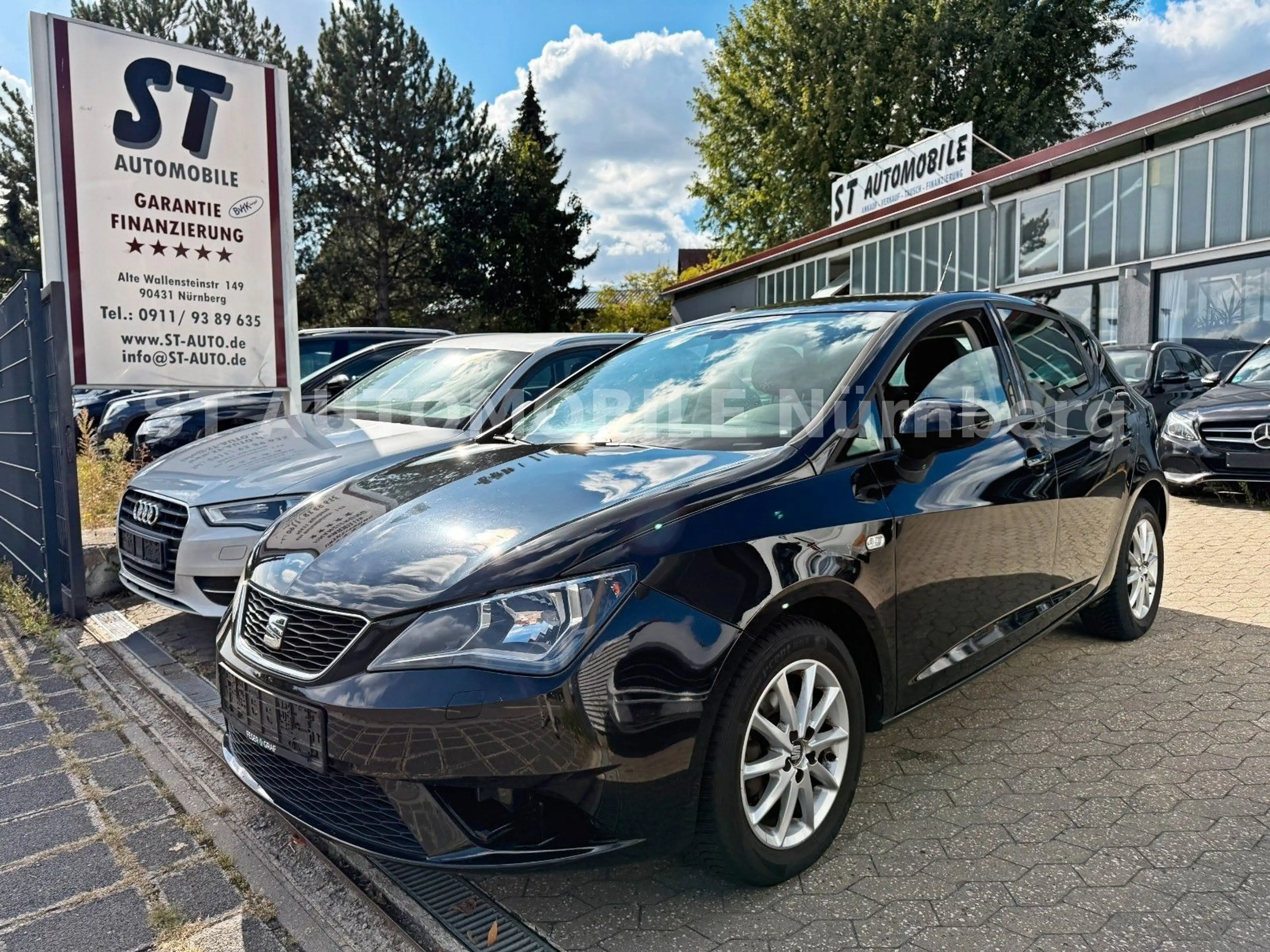SEAT Ibiza Style 5-TÜR*PDC*TEMPOMAT*KLIMA*SITZHZG*