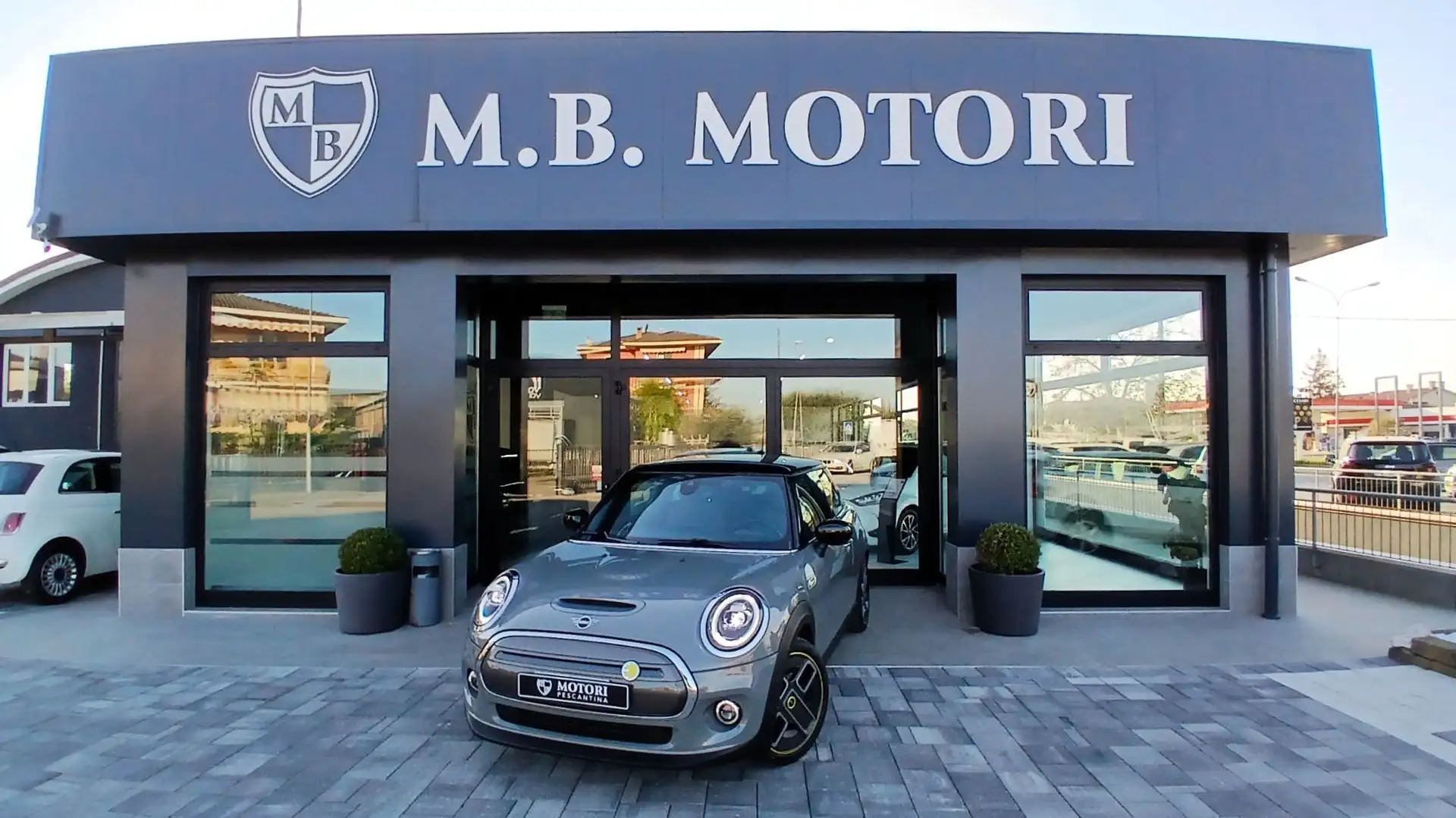 MINI Cooper SE Mini 3p Cooper SE L auto *PREZZO PROMO* Stříbrná - 1