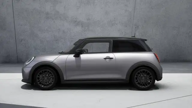 Mini Hatch view 5