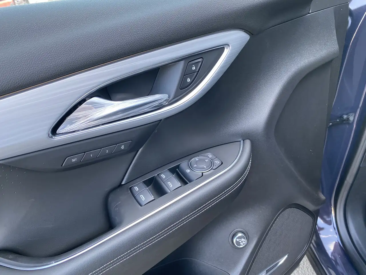 Buick Envision снимка Buick Envision