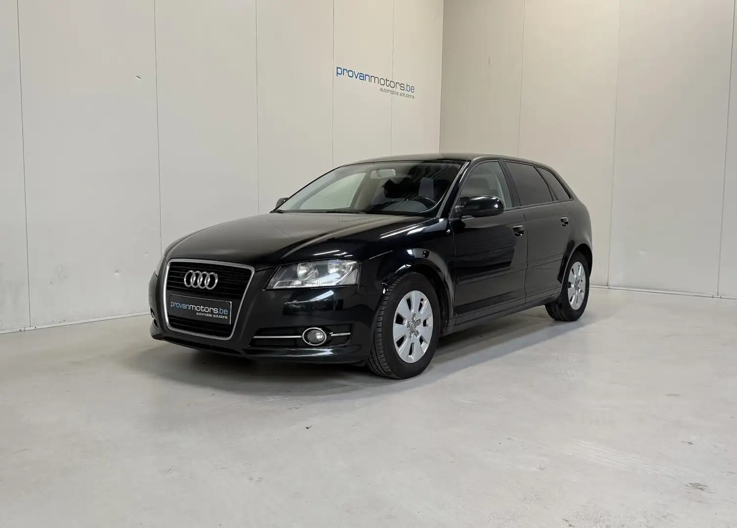 Audi A3 1.6 TDI Man. - Airco - Radio - Goede Staat! Zwart - 1