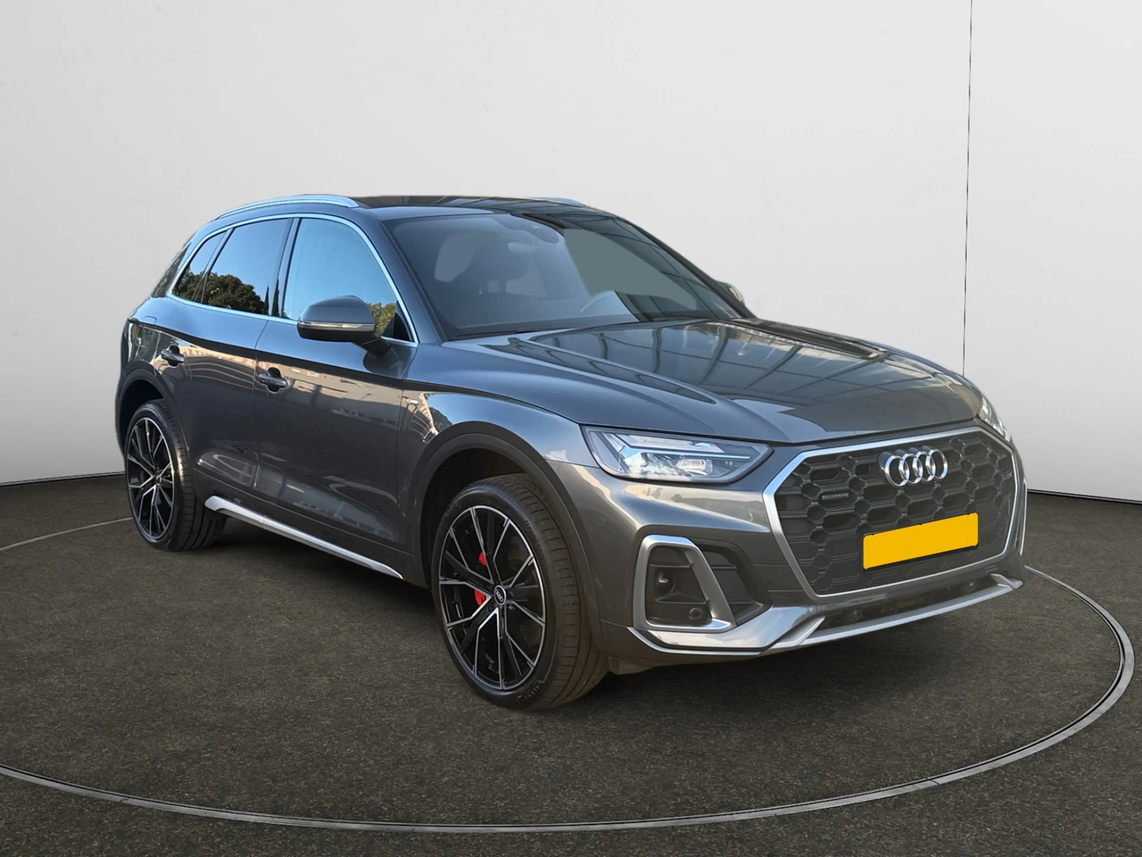 Audi Q5 50 TFSI e S edition Competition Elek Trekhaak, Xen — photo 4