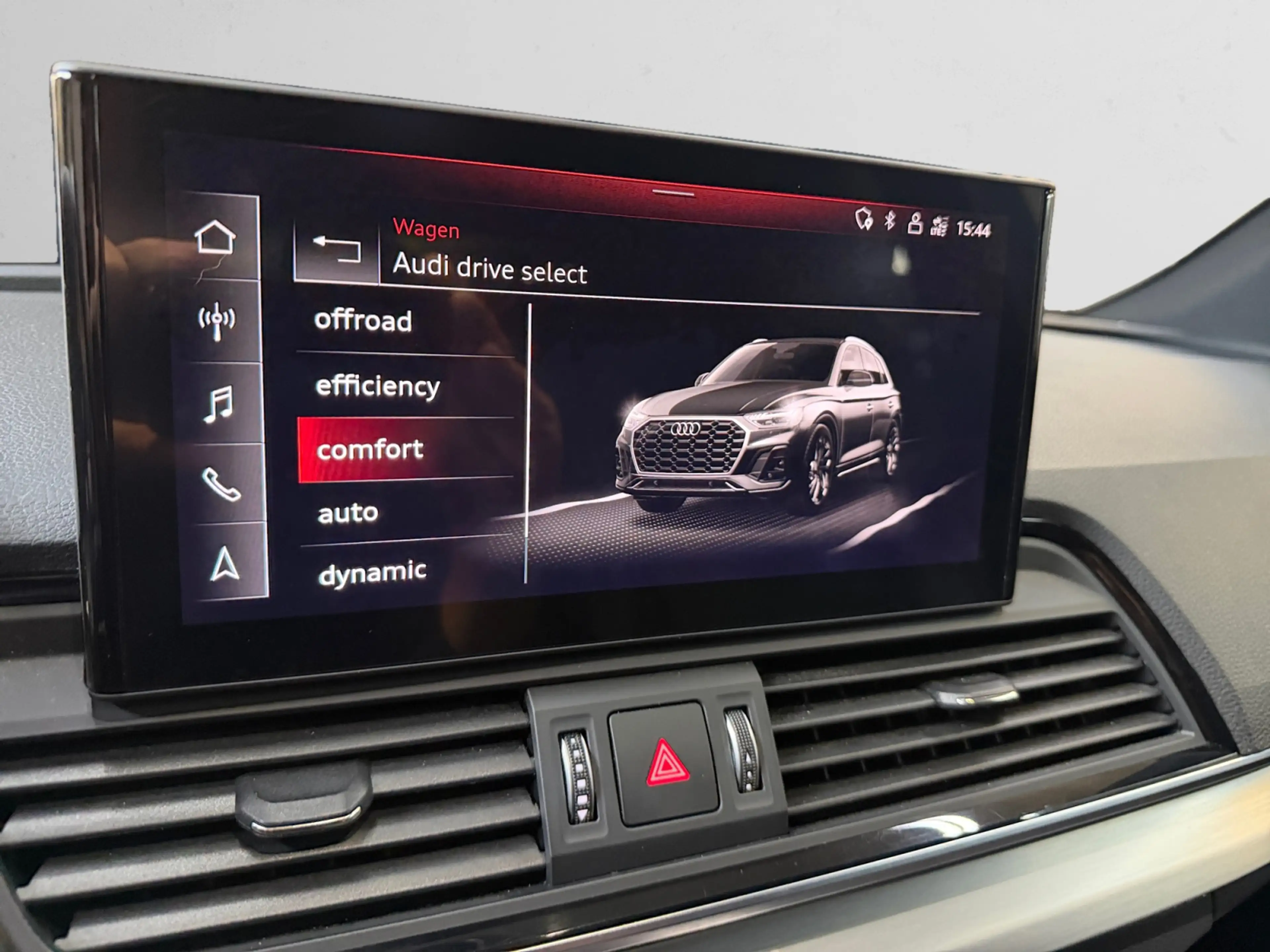 Audi Q5 50 TFSI e S edition Competition Elek Trekhaak, Xen — photo 13