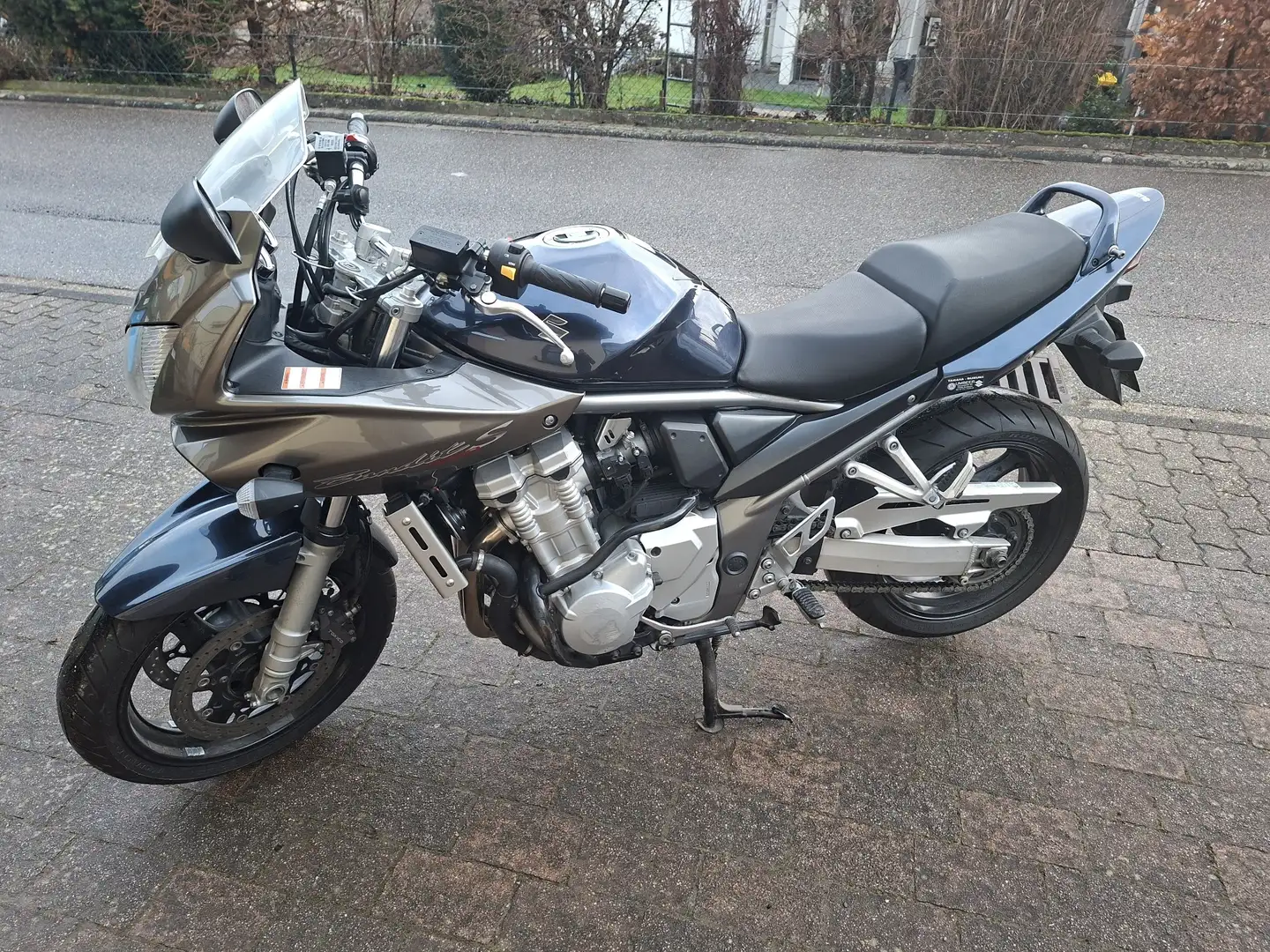 Suzuki Bandit 1250 Marrón - 1