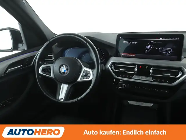 BMW X3 view 13