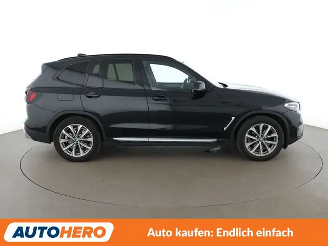 BMW X3 view 7