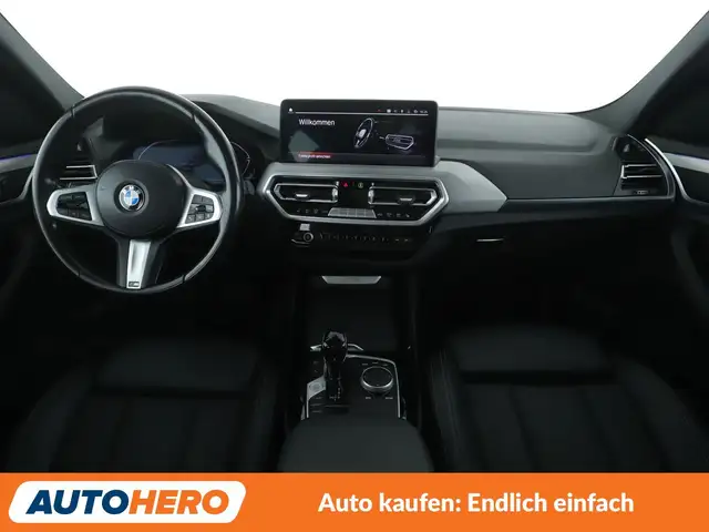 BMW X3 view 12