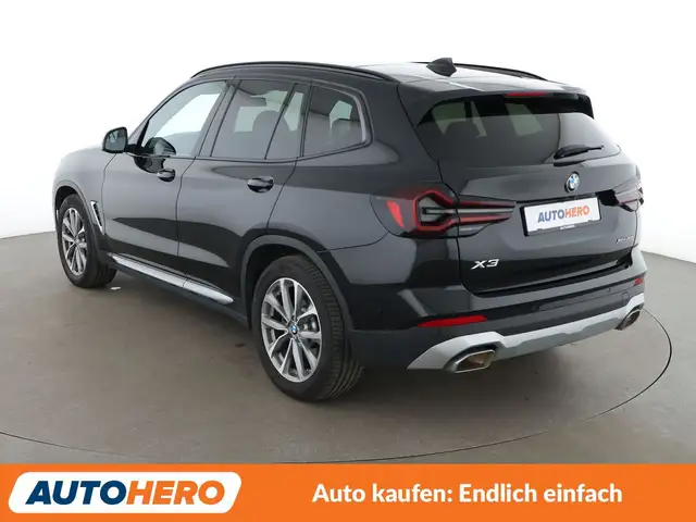 BMW X3 view 4