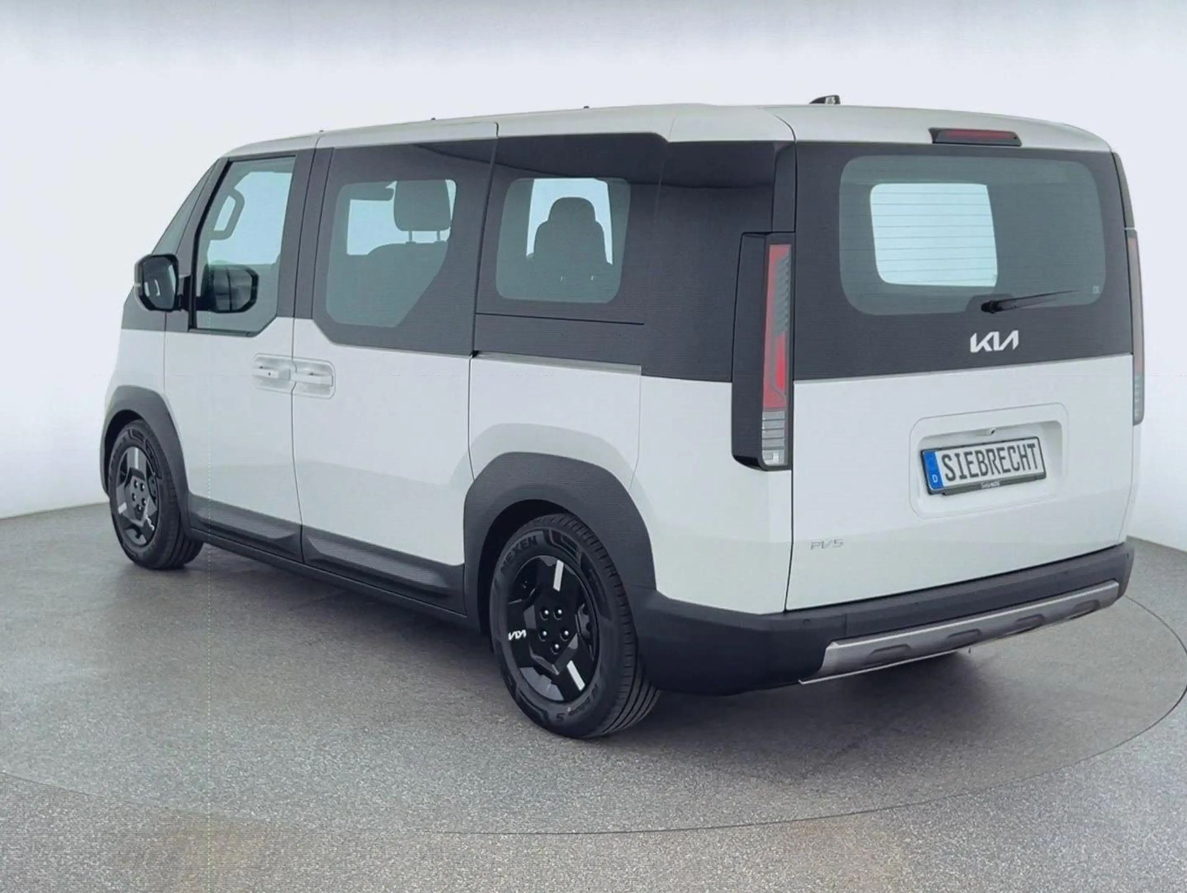 Kia PV5 Passenger Essential*NAVI*RFK*ACC*uvm — photo 5