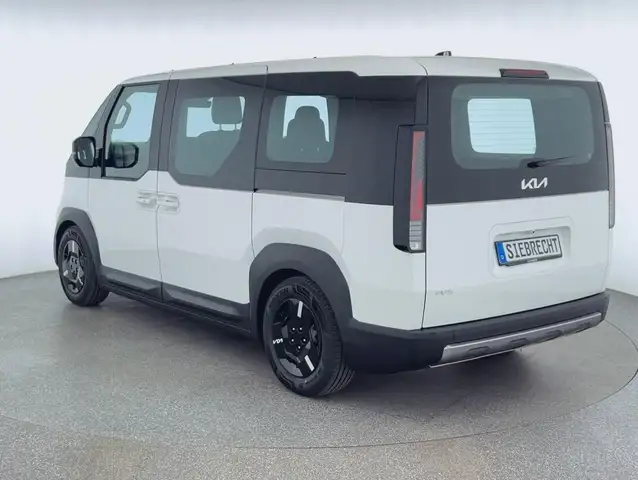 Kia PV5 Passenger view 5