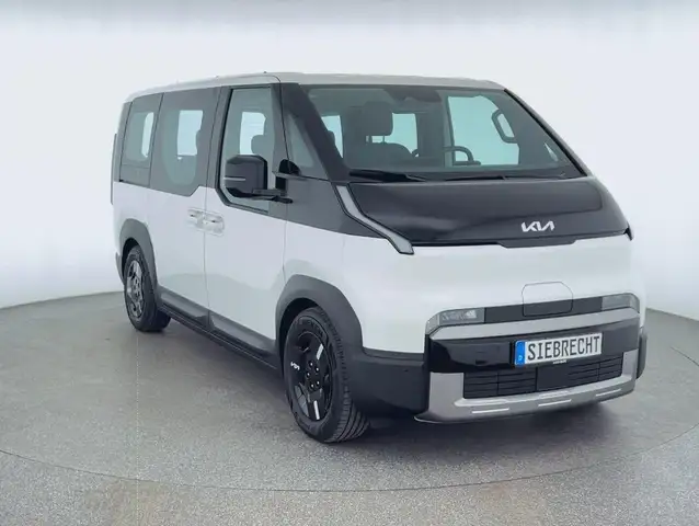 Kia PV5 Passenger view 3