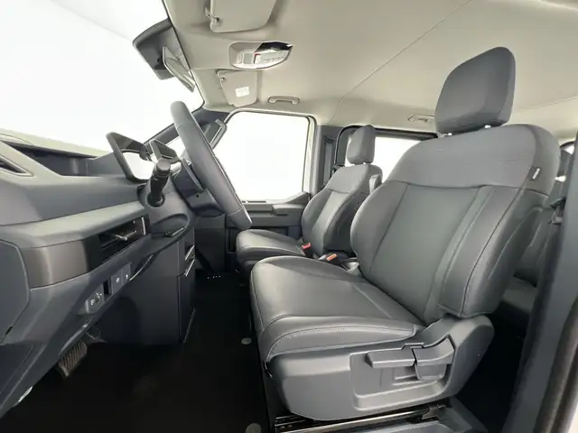 Kia PV5 Passenger view 7