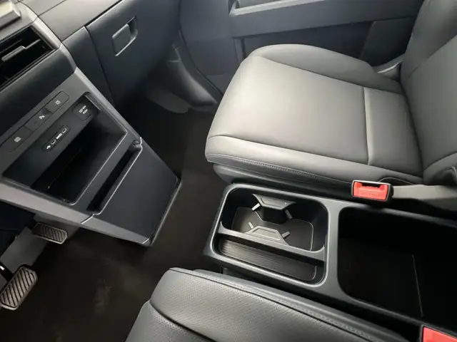 Kia PV5 Passenger view 14