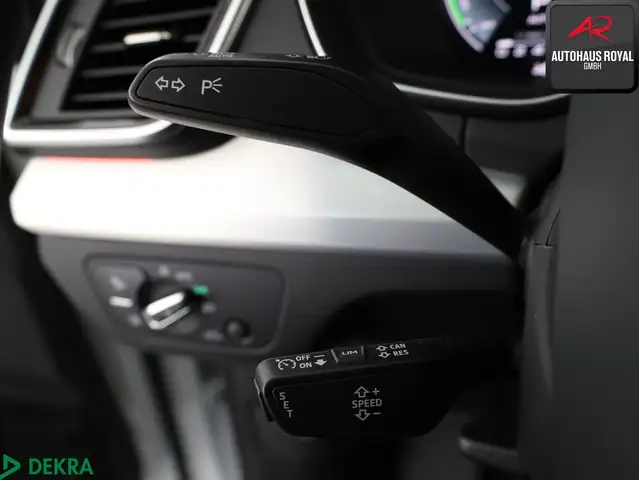 Audi Q5 view 15