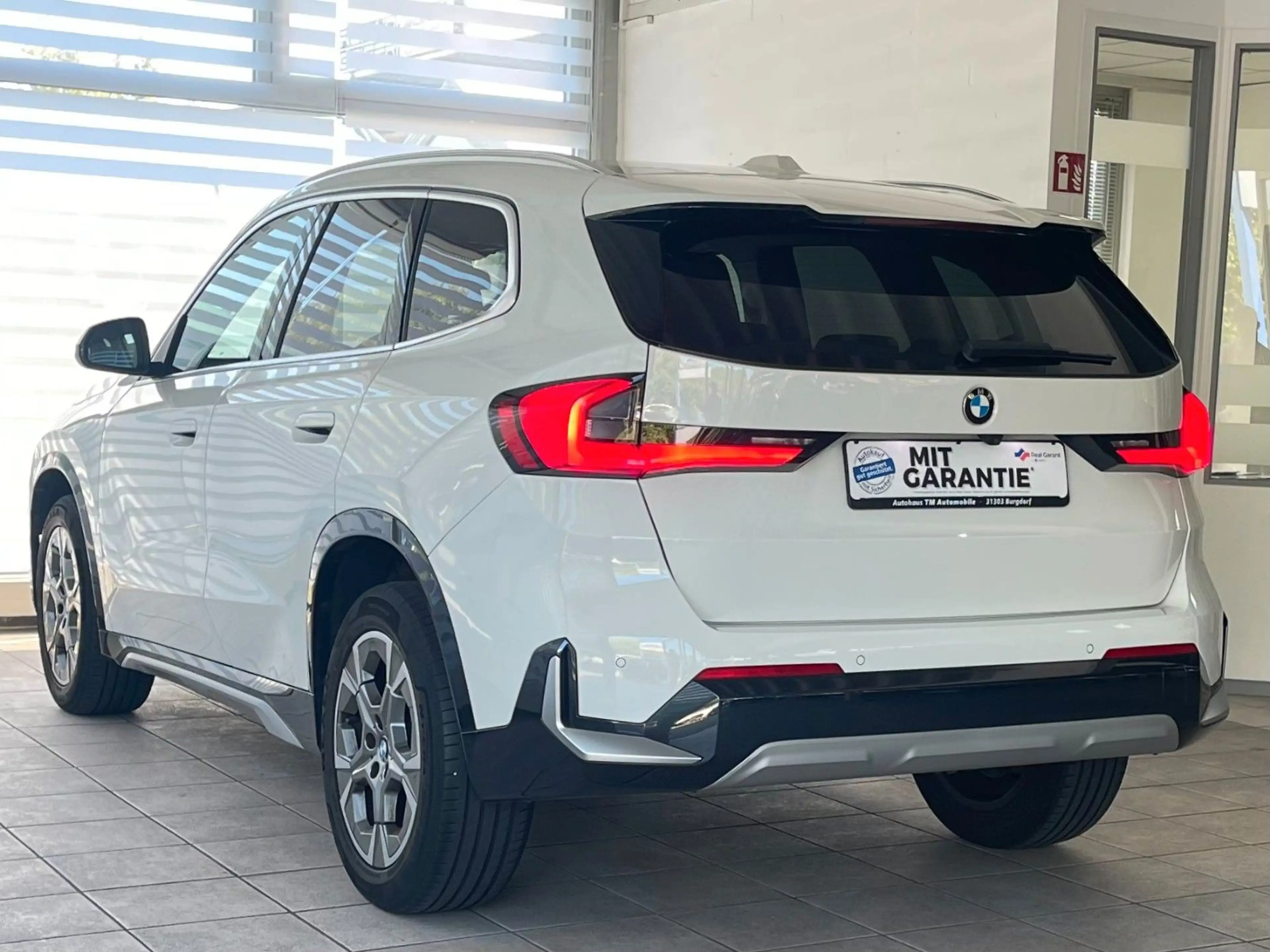 BMW X1 sD18i xLine PANO KAM AHK Driv.Assist+ KomfZug — photo 4