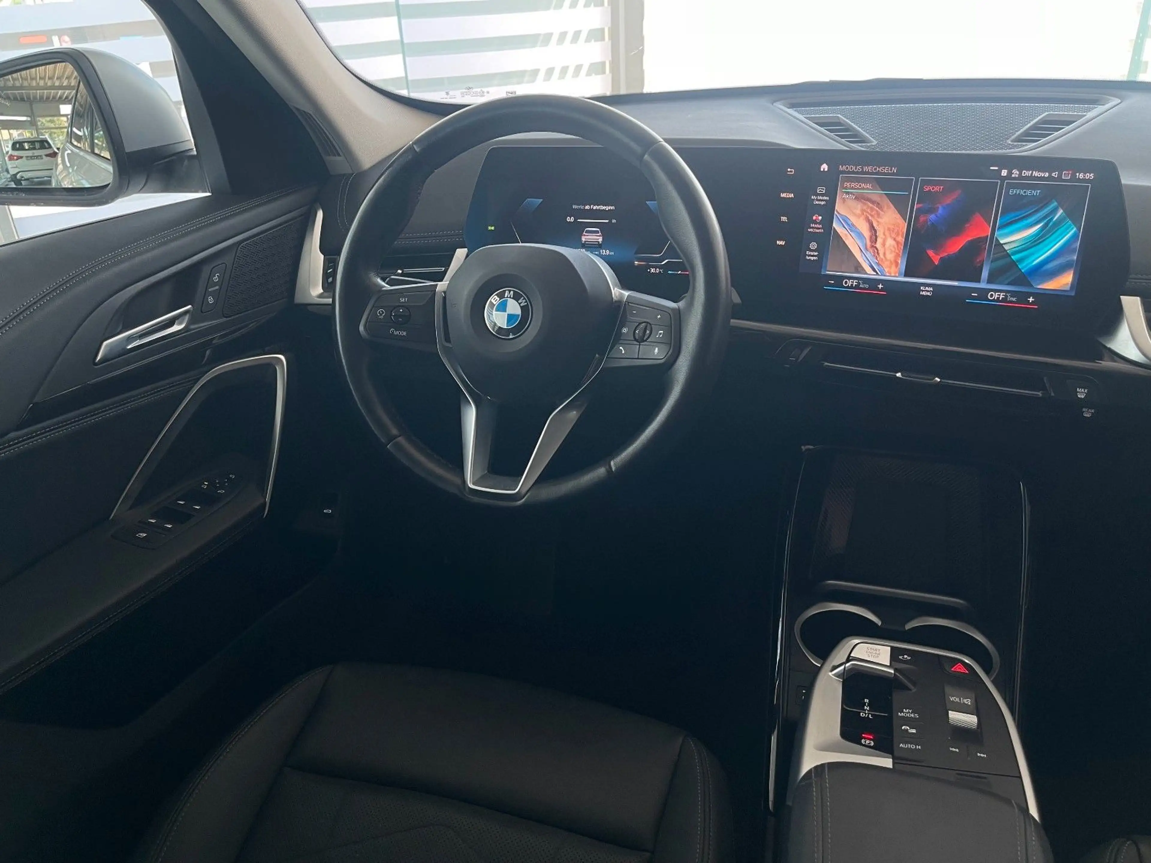 BMW X1 sD18i xLine PANO KAM AHK Driv.Assist+ KomfZug — photo 14
