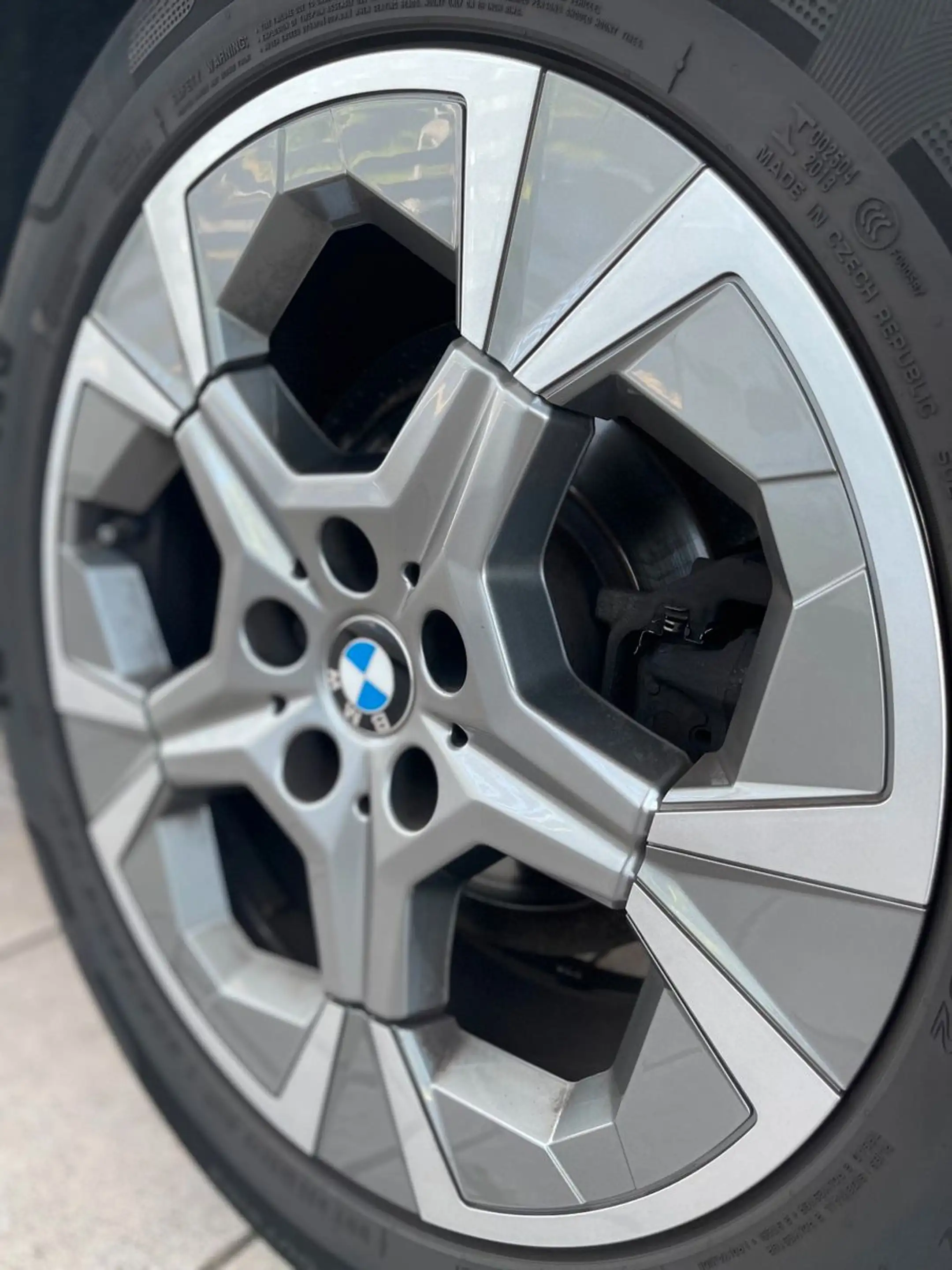 BMW X1 sD18i xLine PANO KAM AHK Driv.Assist+ KomfZug — photo 10
