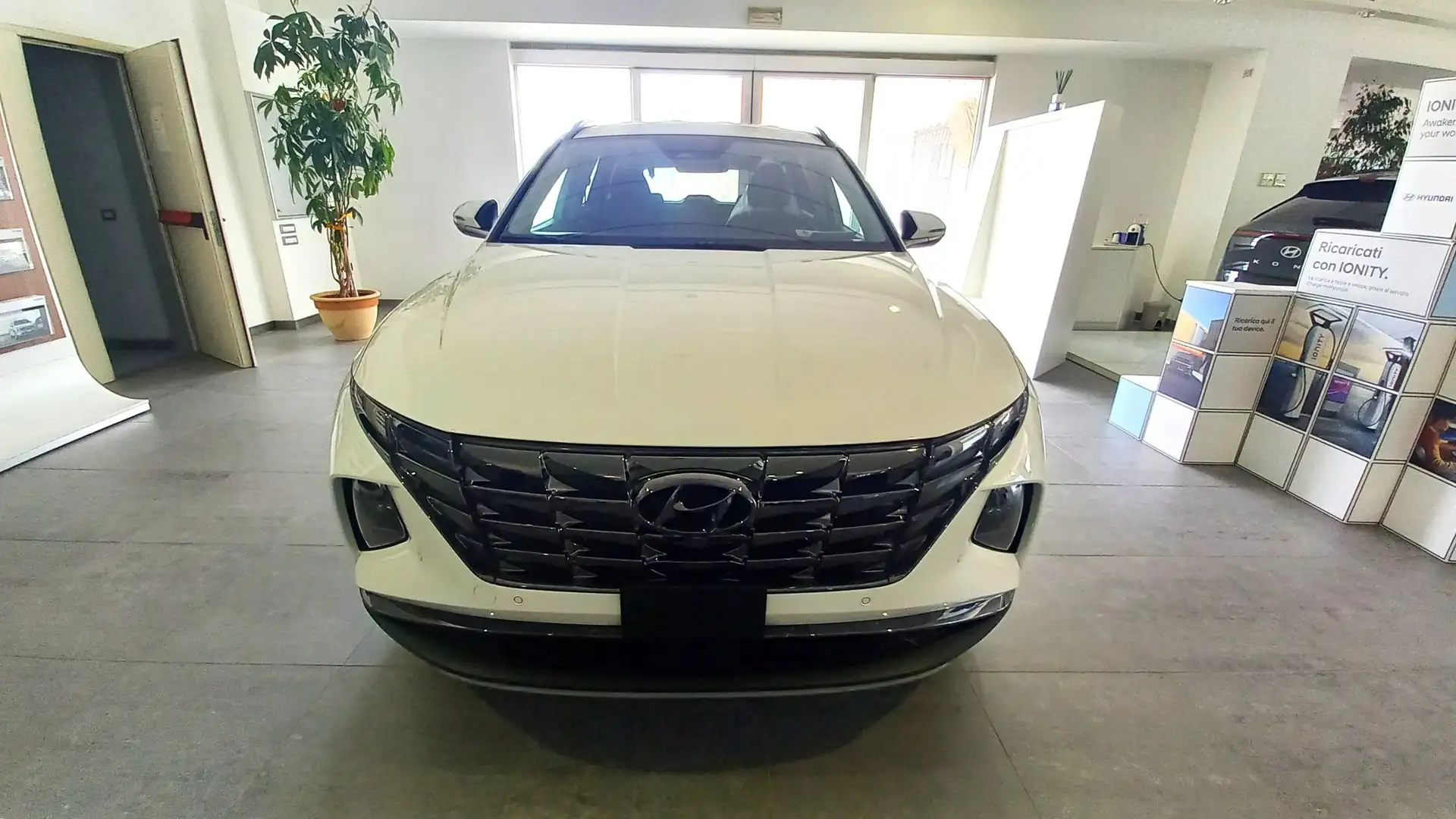 Hyundai TUCSON 1.6 PHEV aut. Exellence Bianco - 2