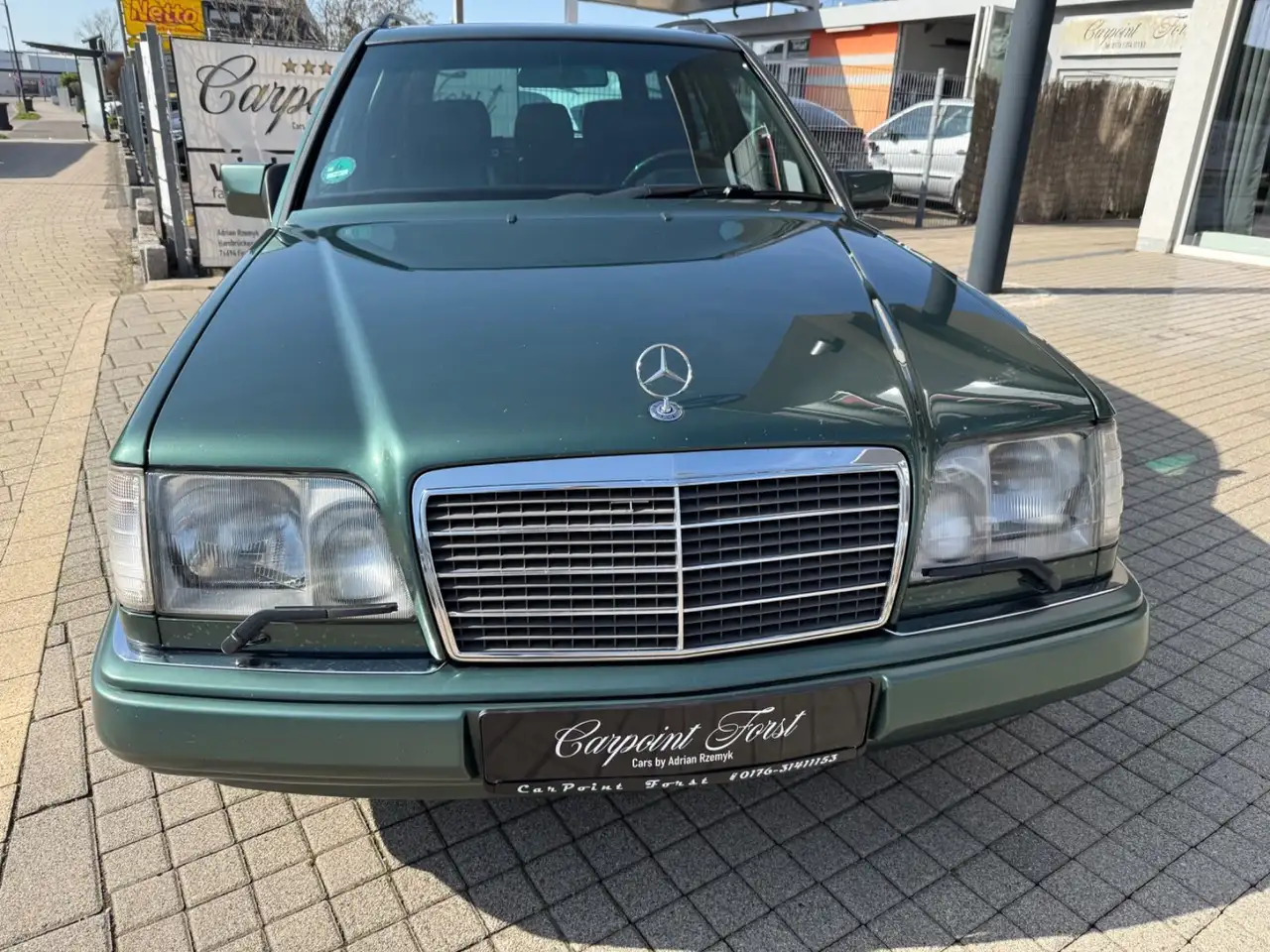 Mercedes-Benz E 280 1.Hand ,LEDER, KLIMA,SCHIEBEDACH, uvm., foto 3