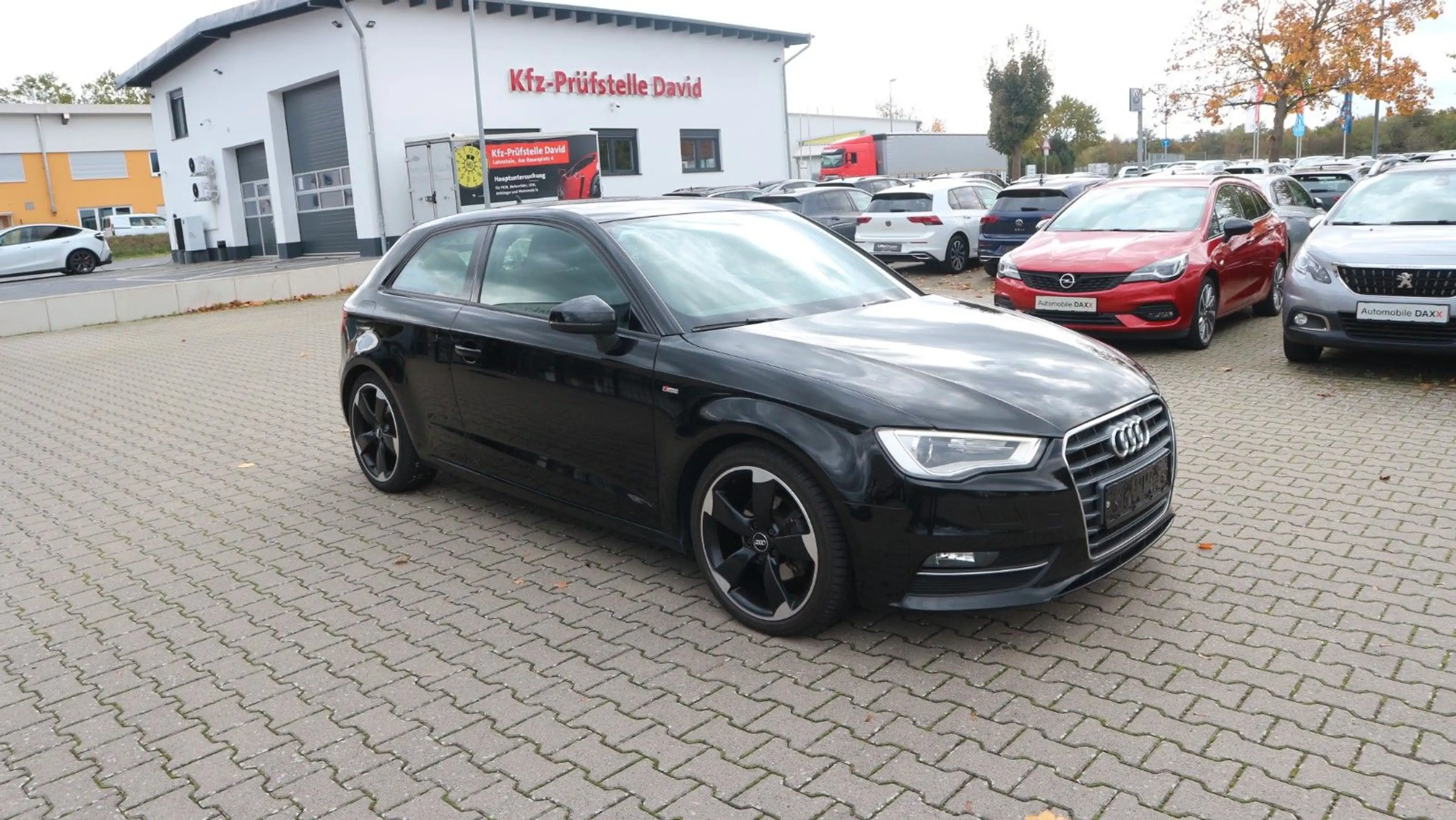 Audi A3 2.0 TDI S line Sportpaket*Navi*8xfach Bereift — photo 2