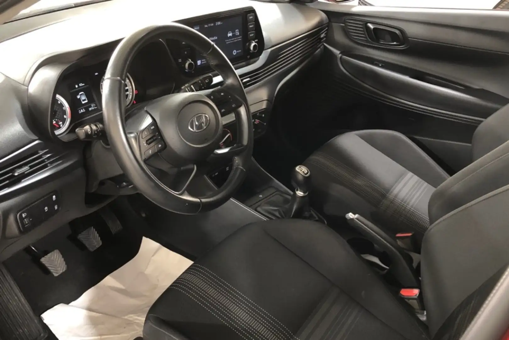 Hyundai BAYON 1.2 MPI Klass - 2