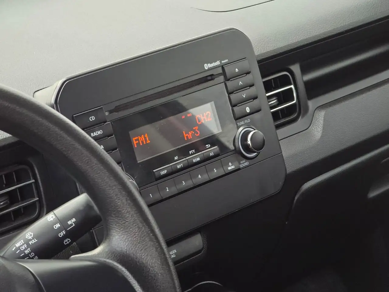 Suzuki Ignis 16