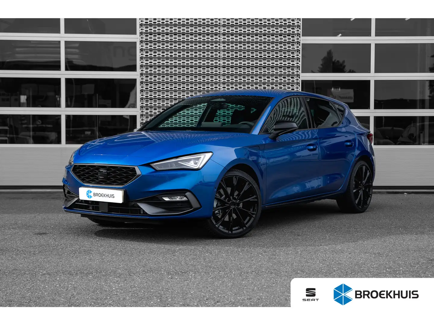 SEAT Leon e-Hybrid 1.5 TSI 204pk FR Business | Achteruitrijcamera | T Blauw - 1