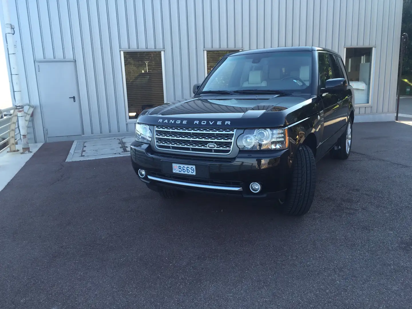 Land Rover Range Rover V8 5.0L Supercharged - 1