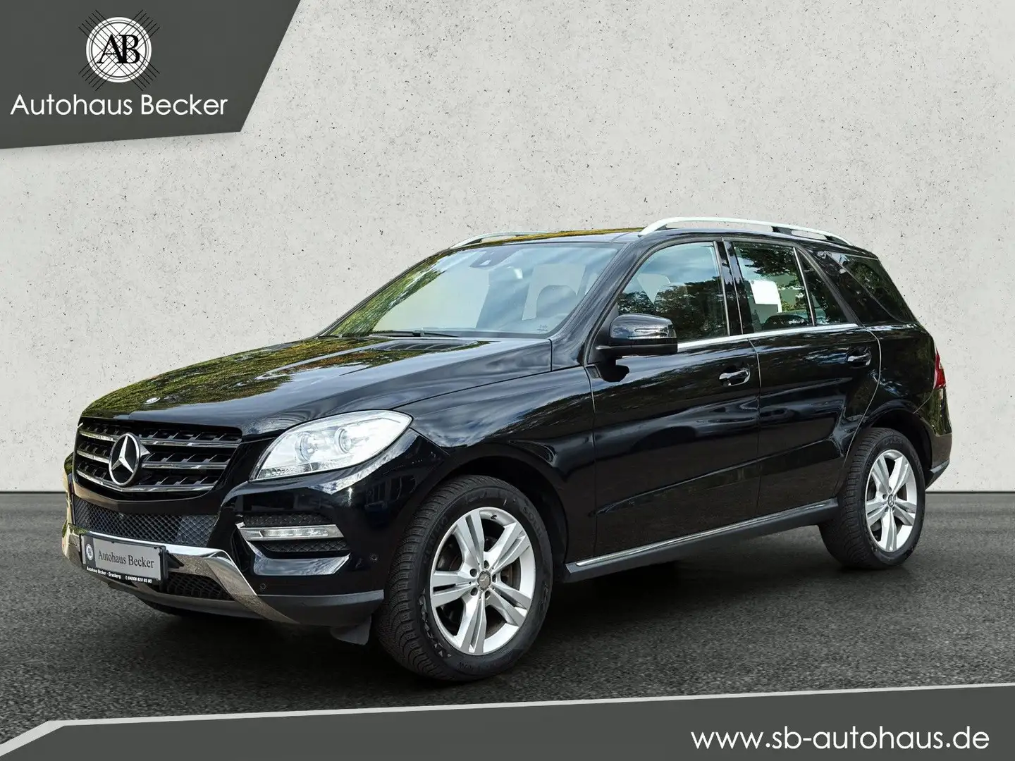 Mercedes-Benz ML 250 CDI BlueTec+Pano+Standh.+Kamera+Navi+ Noir - 1