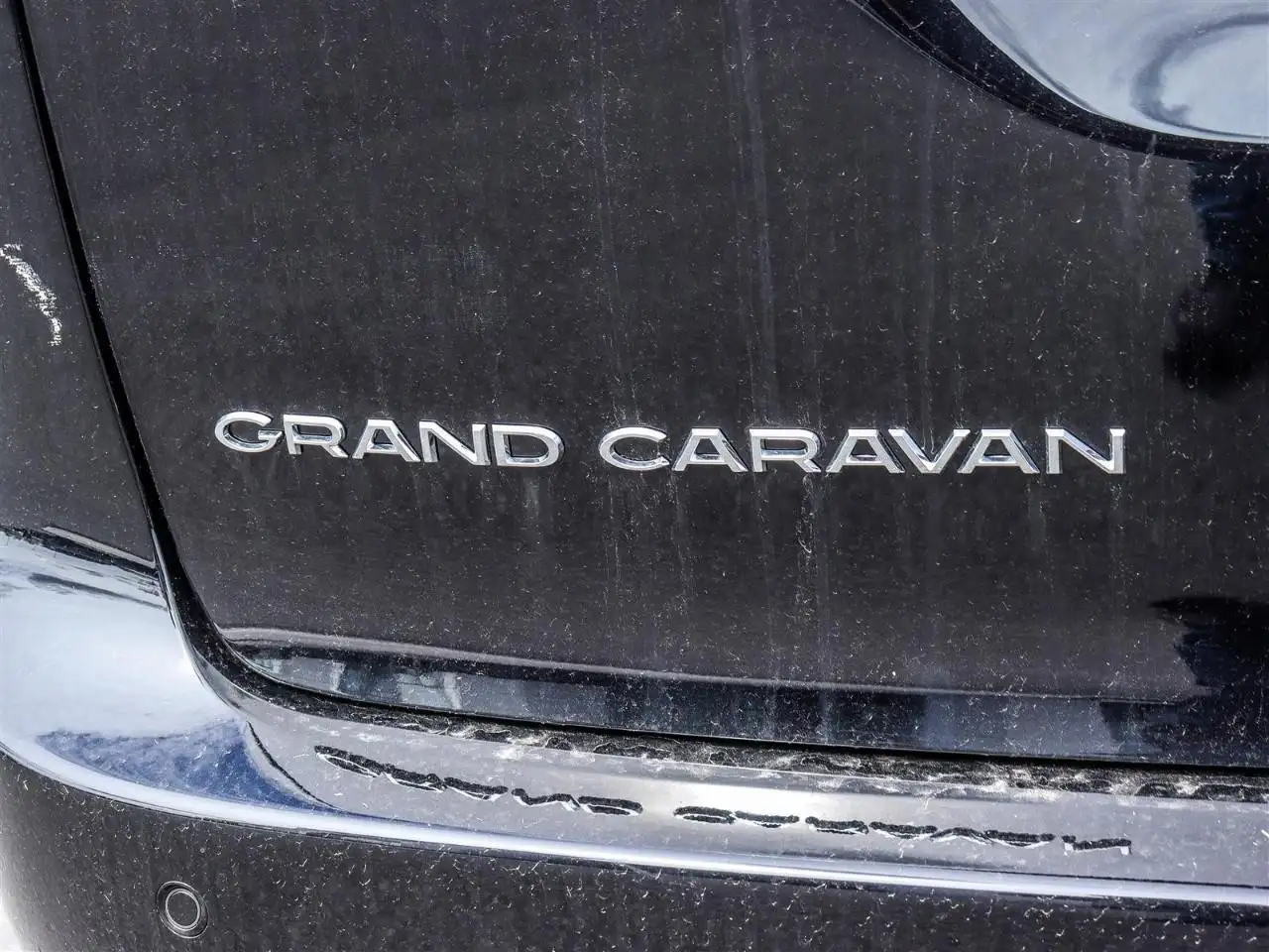 Chrysler Grand Caravan снимка Chrysler Grand Caravan