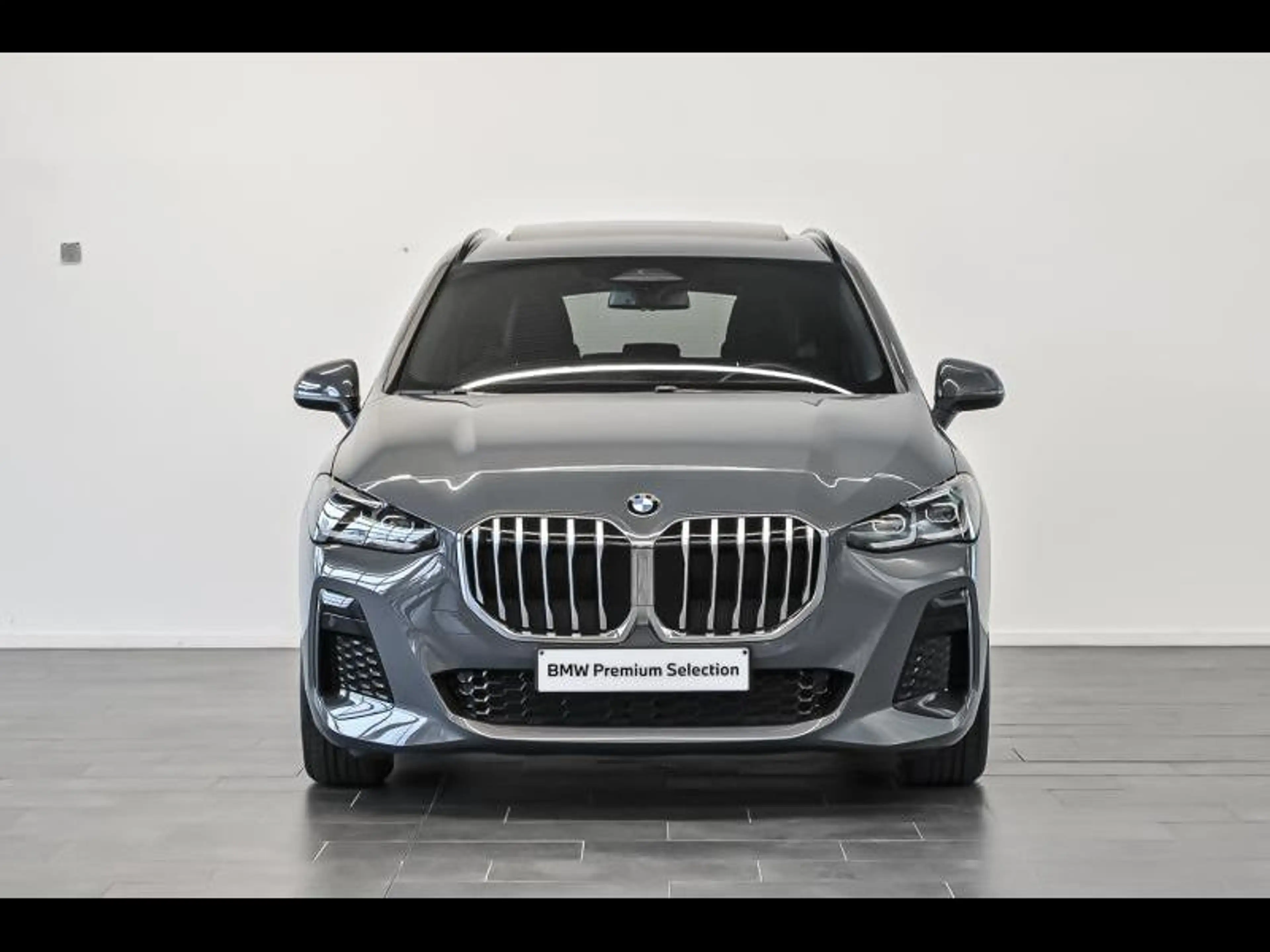 BMW 216 216i Active Tourer / M Sport — photo 2