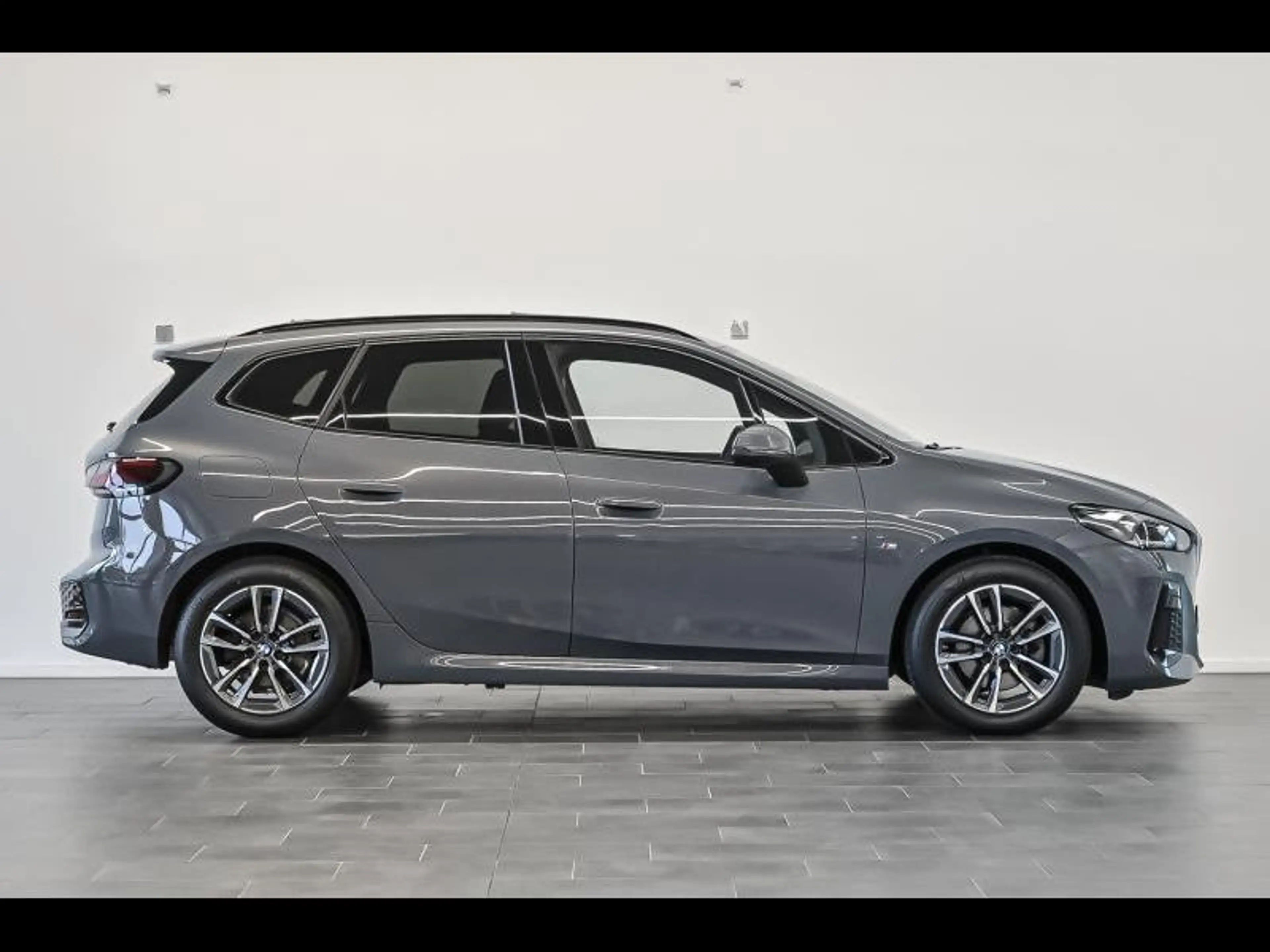 BMW 216 216i Active Tourer / M Sport — photo 3