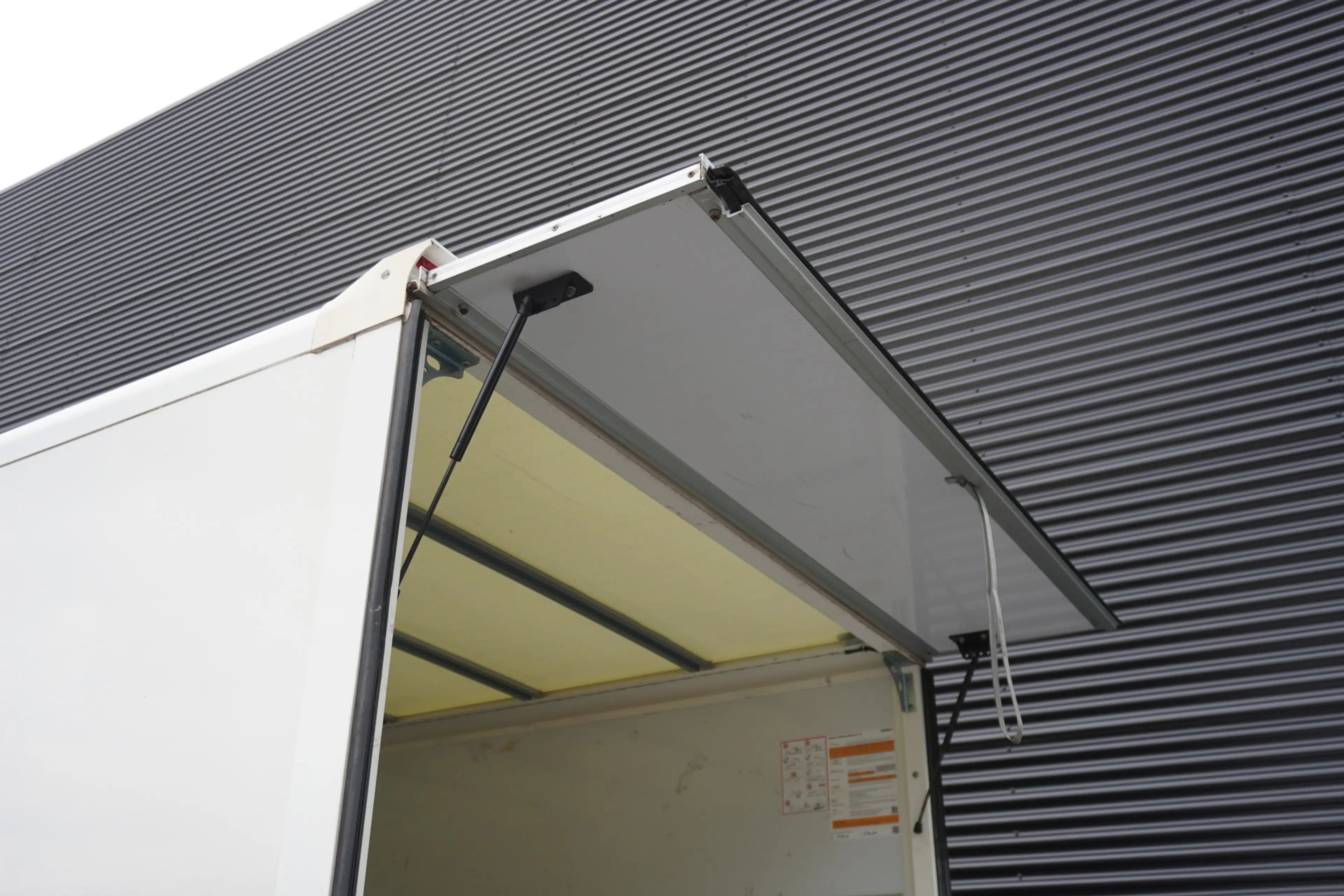 Volkswagen Crafter 180pk Automaat Bakwagen Laadklep Trekhaak Cruise c — photo 11