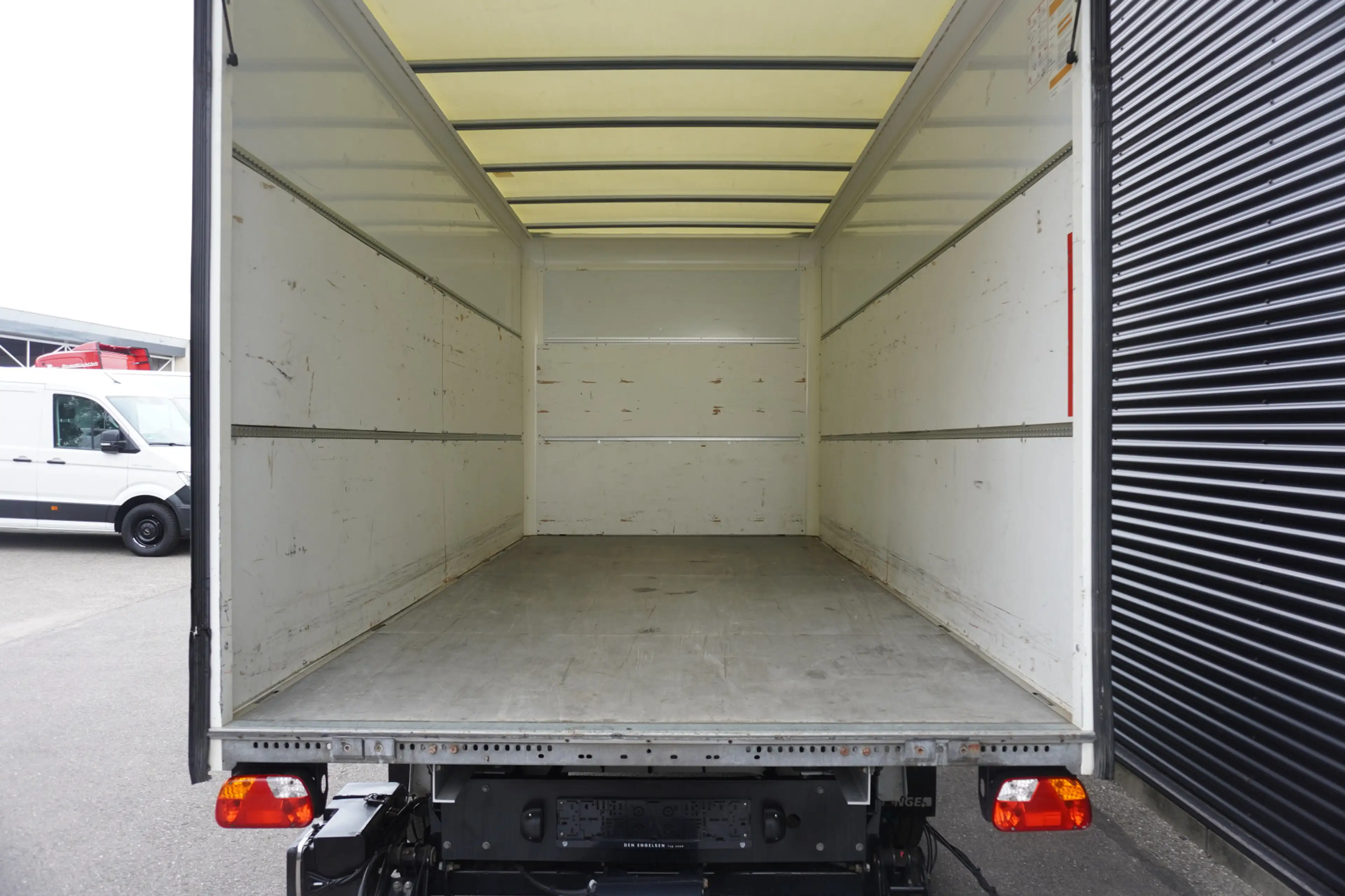 Volkswagen Crafter 180pk Automaat Bakwagen Laadklep Trekhaak Cruise c — photo 3