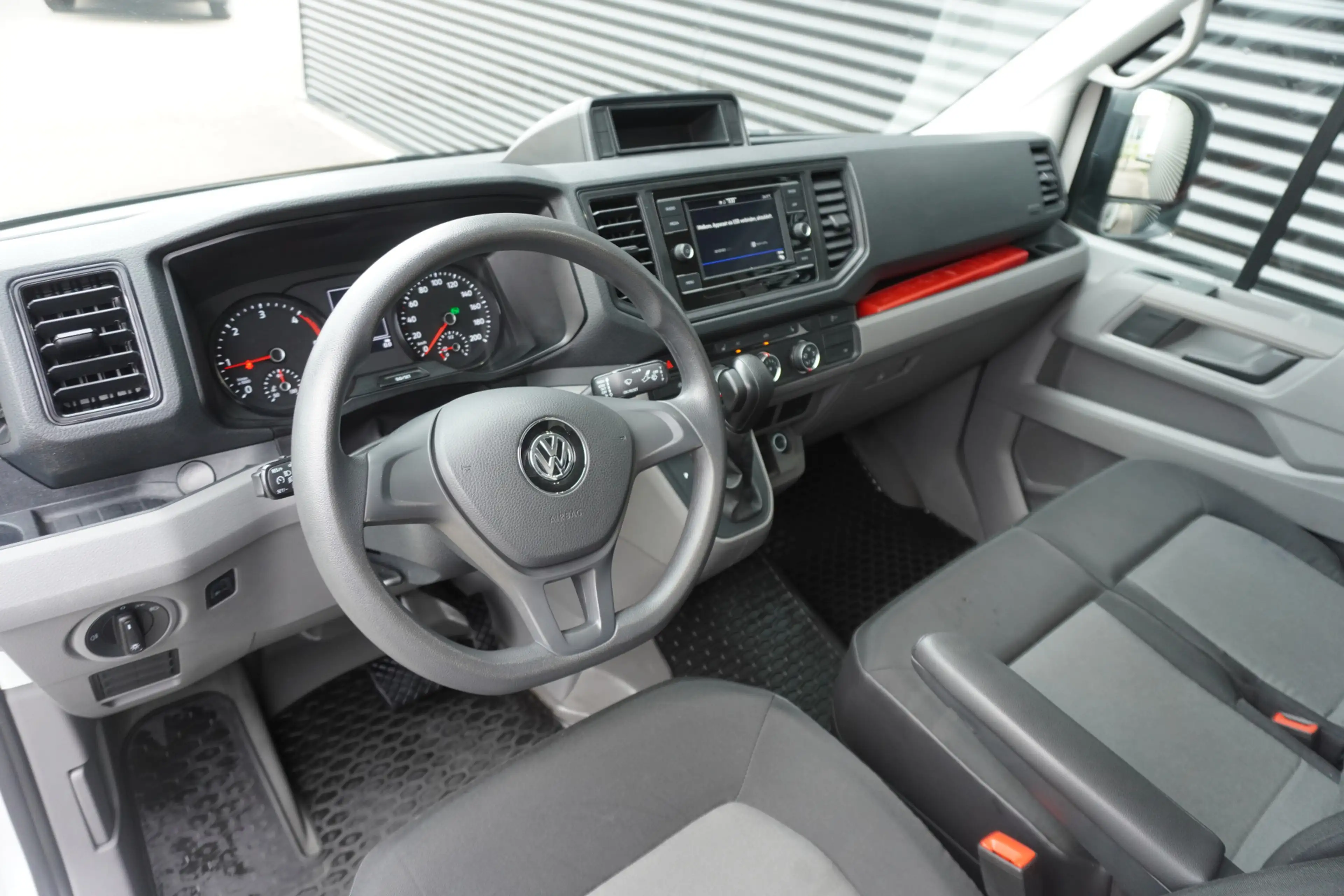 Volkswagen Crafter 180pk Automaat Bakwagen Laadklep Trekhaak Cruise c — photo 2