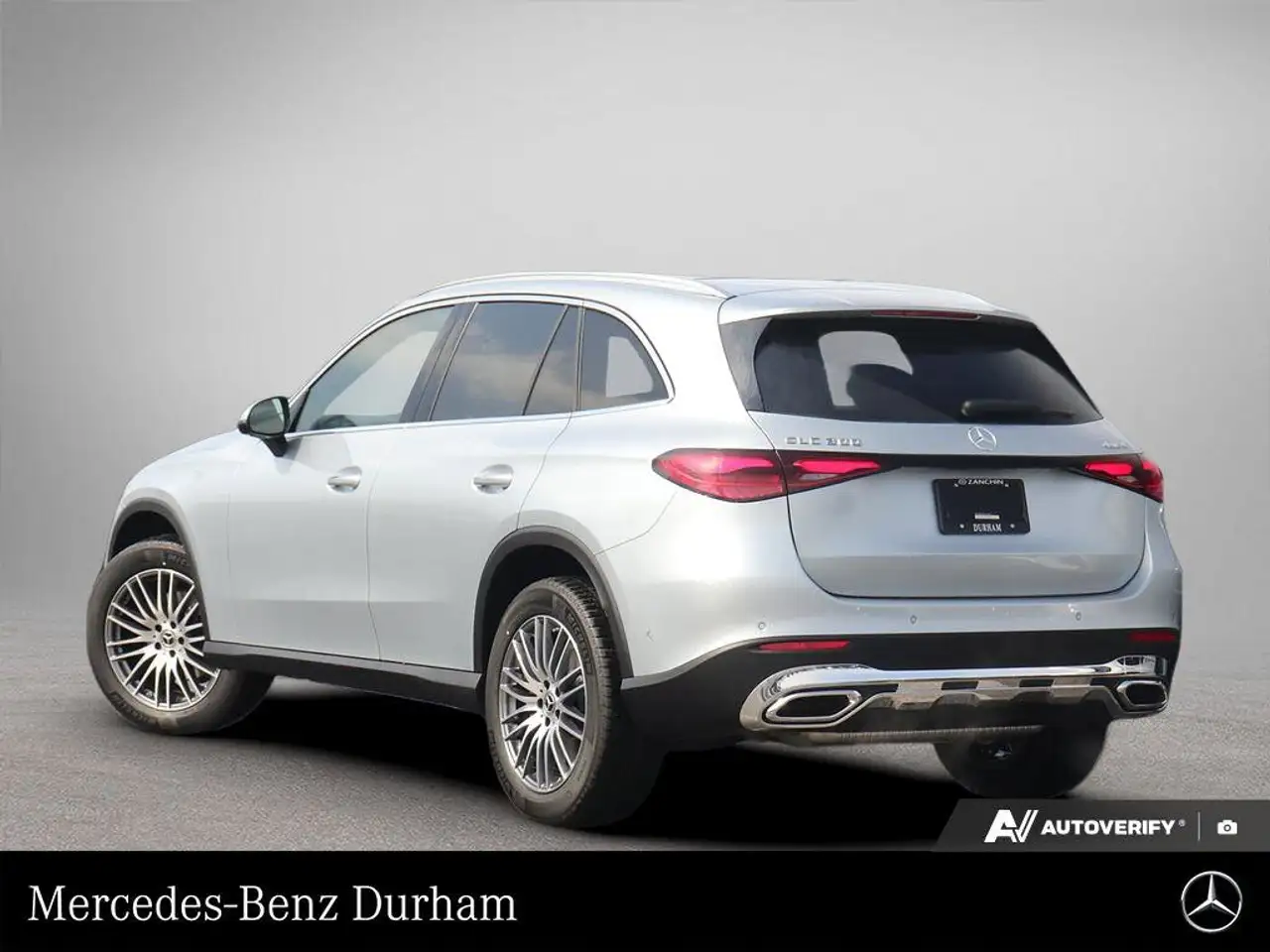 Mercedes-Benz GLC снимка Mercedes-Benz GLC