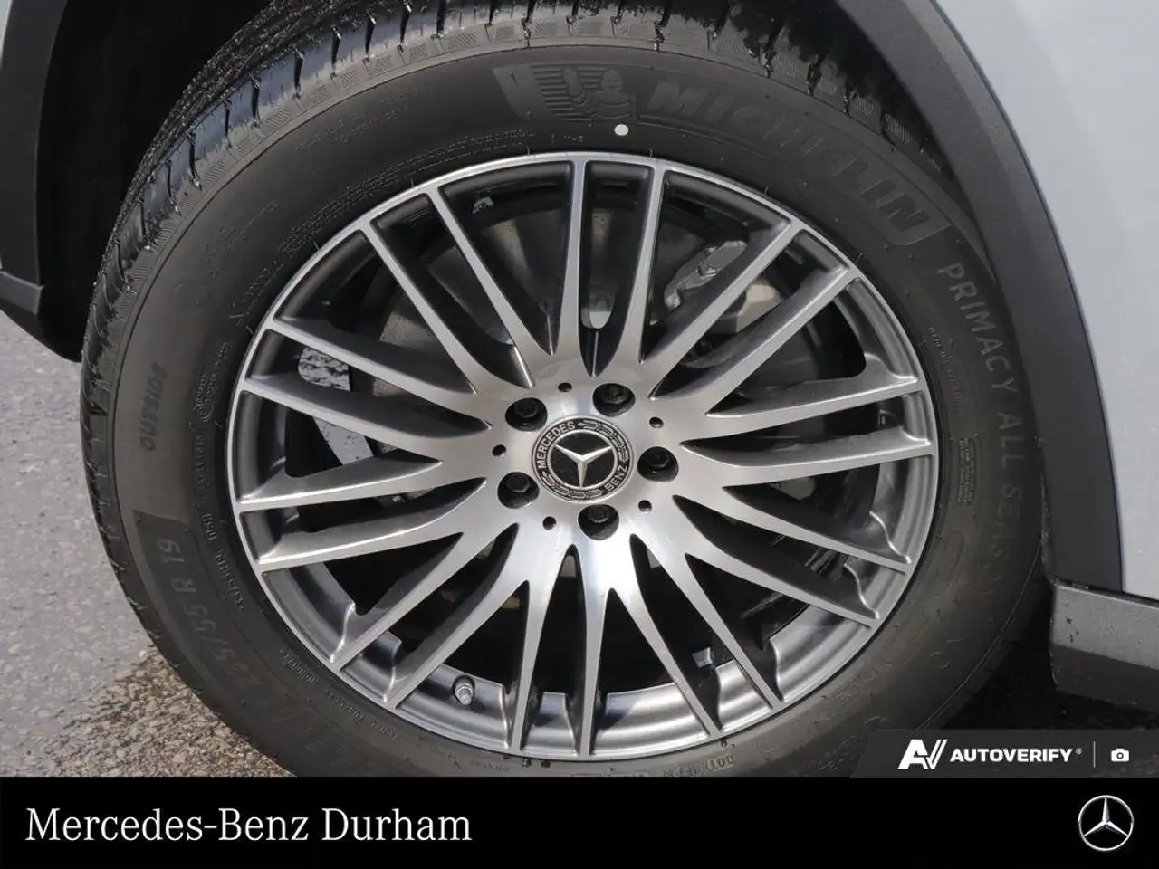 Mercedes-Benz GLC снимка Mercedes-Benz GLC