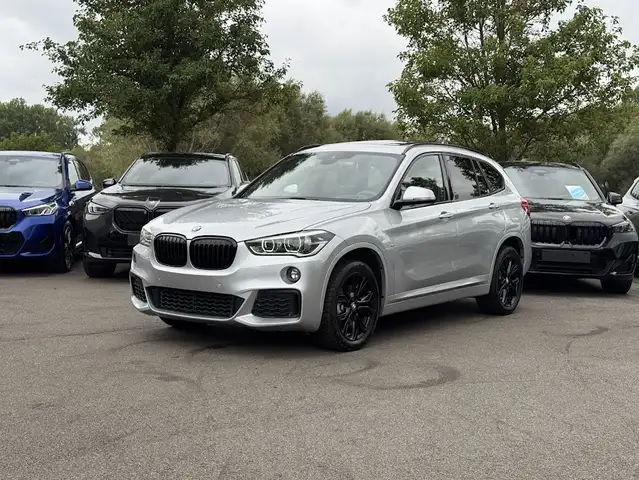 BMW X1 sDrive18dA M Sport / PANO / LEDER / HUD / KEYL / CAM / PDC / NAVI PROF