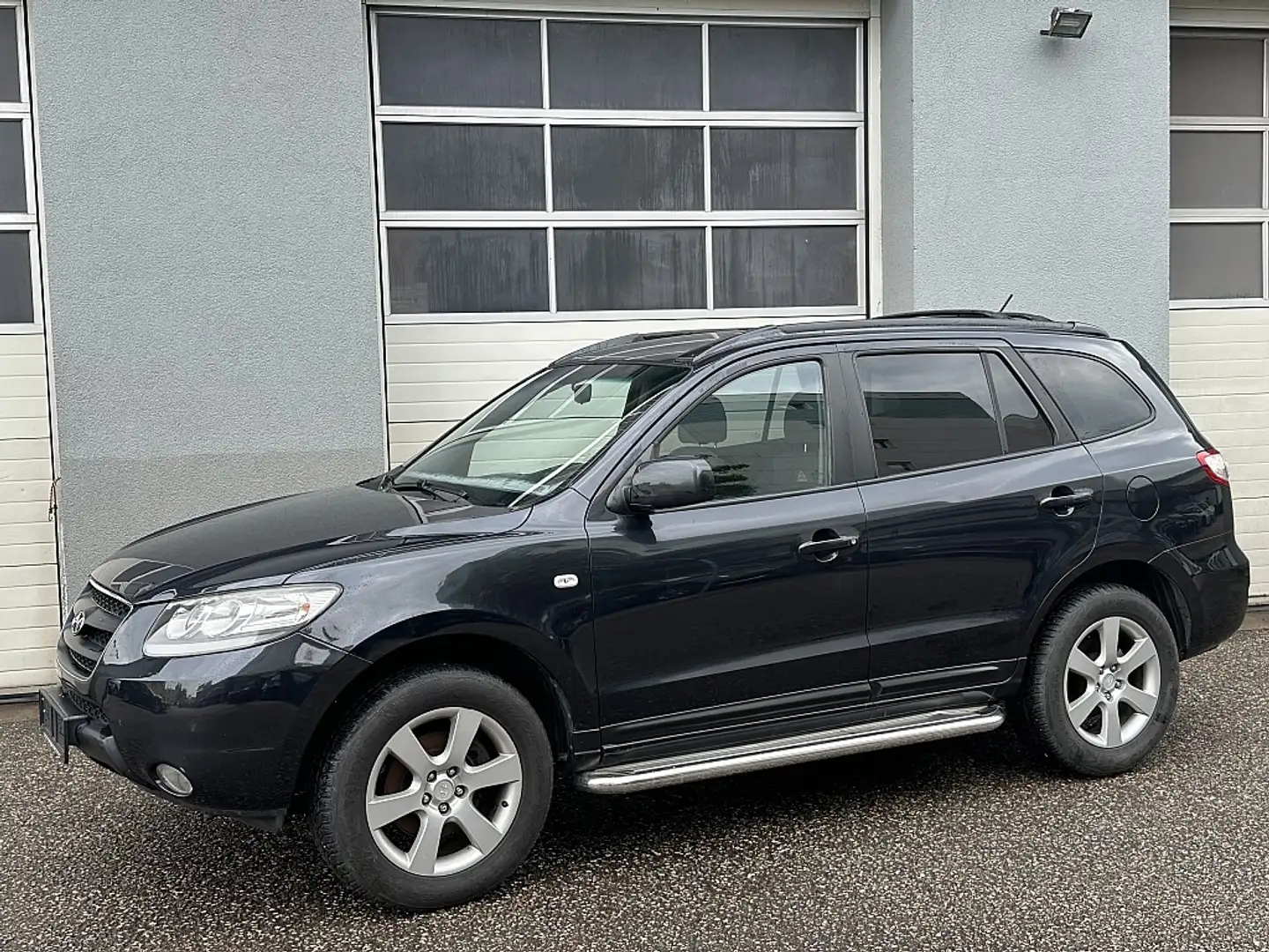 Hyundai SANTA FE Santa Fe 2,2 CRDi VGT Style 4WD Schwarz - 1