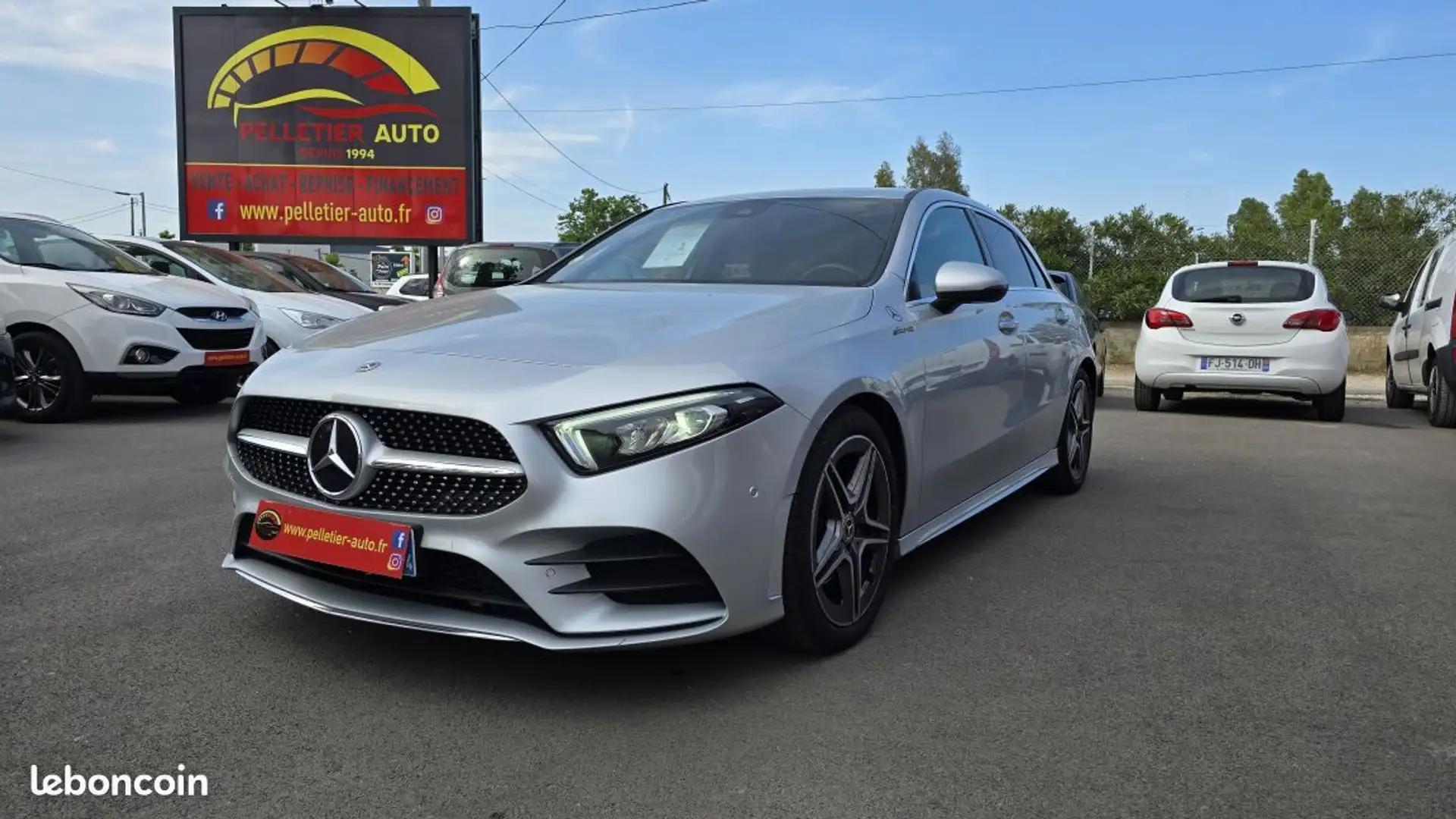 Mercedes-Benz A 200 Mercedes 200 D 8G-DCT AMG Line Gris - 1
