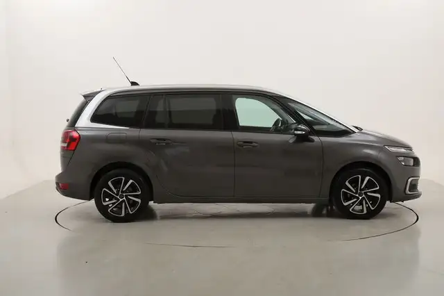 Citroen Grand C4 Spacetourer view 6