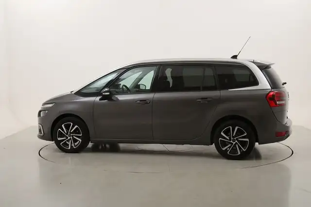 Citroen Grand C4 Spacetourer view 2