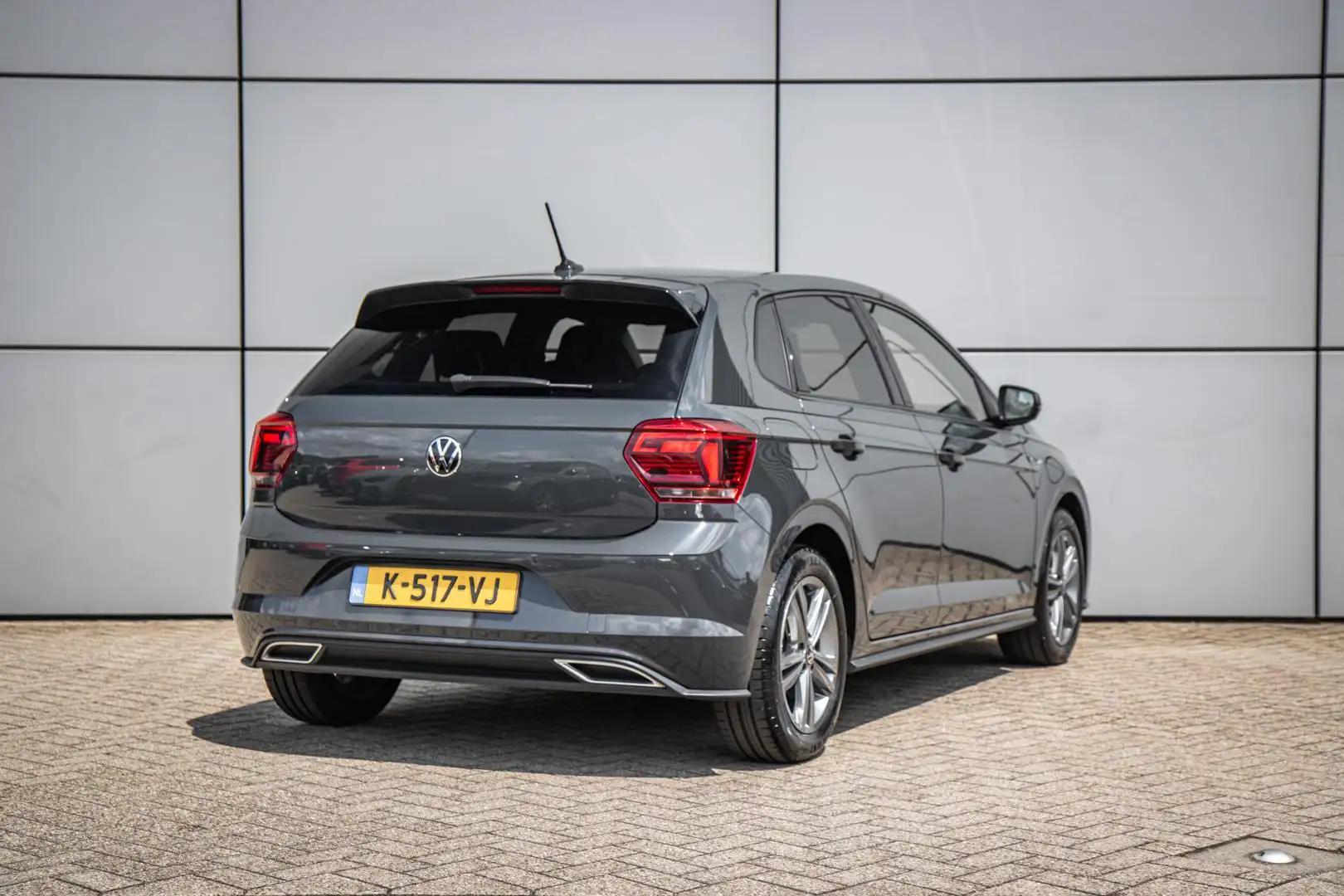 Volkswagen Polo 1.0 TSI 95pk Highline Business R | Adaptive Cruise Gris - 2