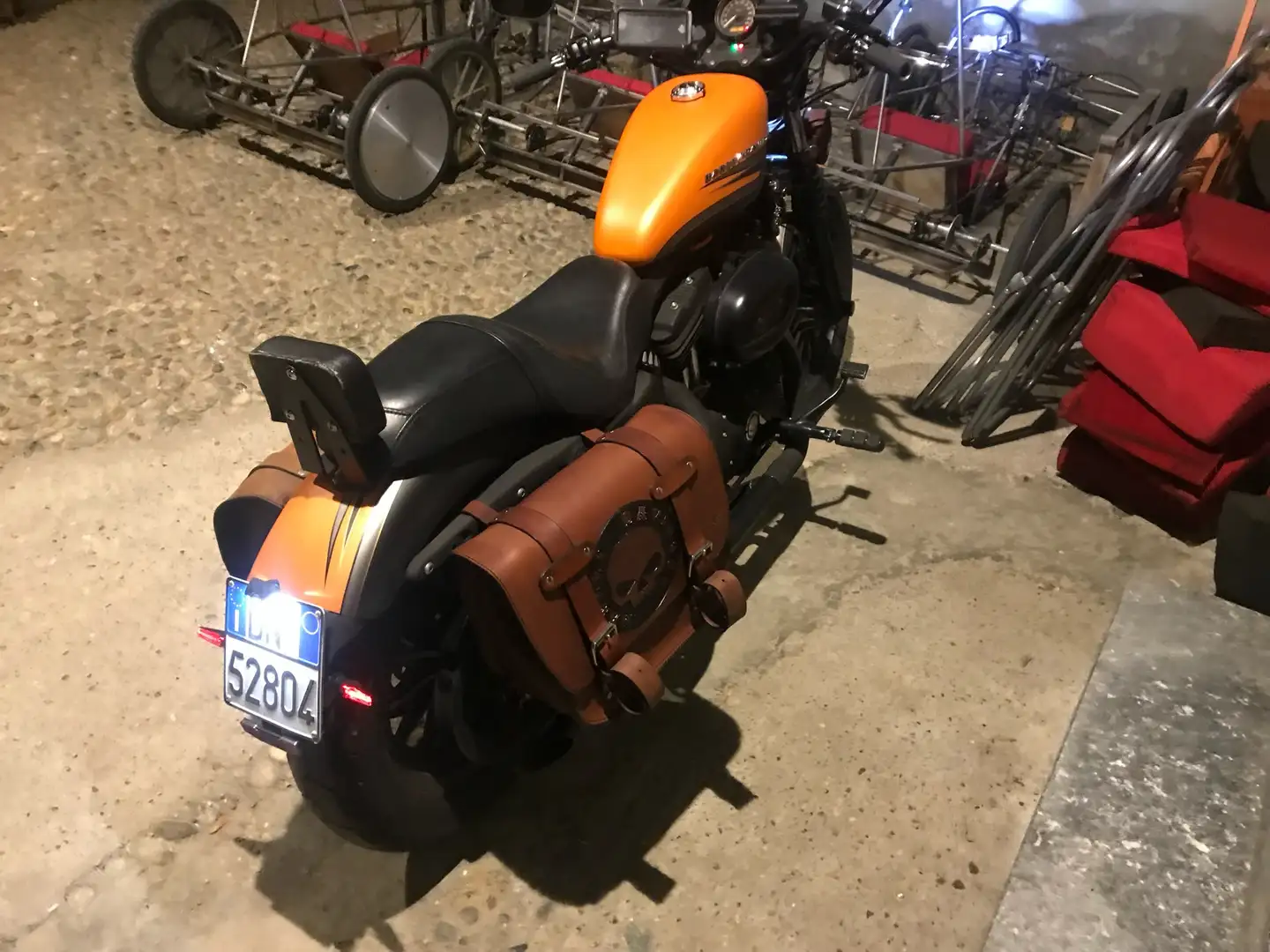 Harley-Davidson Iron 883 full optional Orange - 2